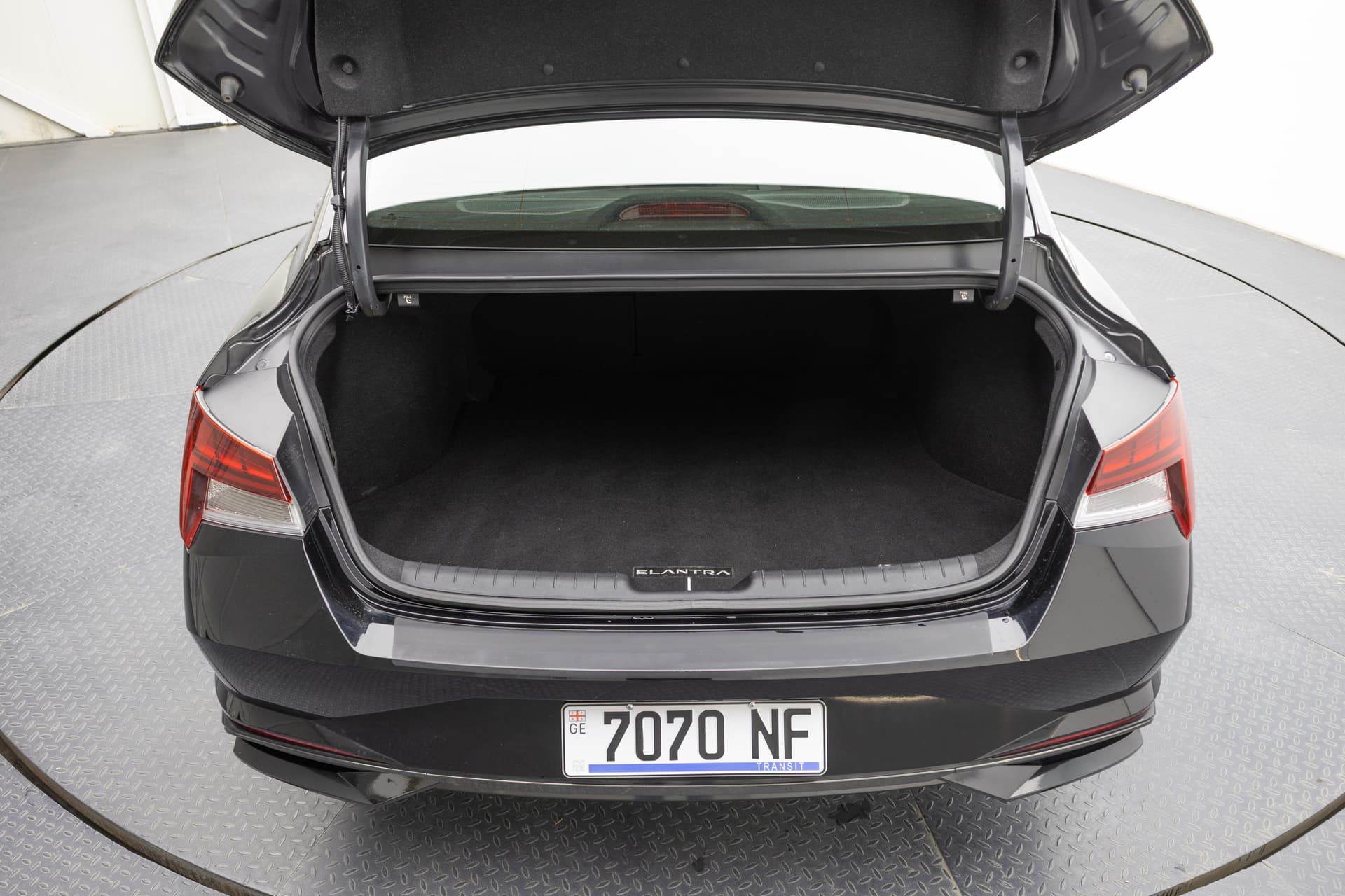 HYUNDAI Elantra 2022 - 7