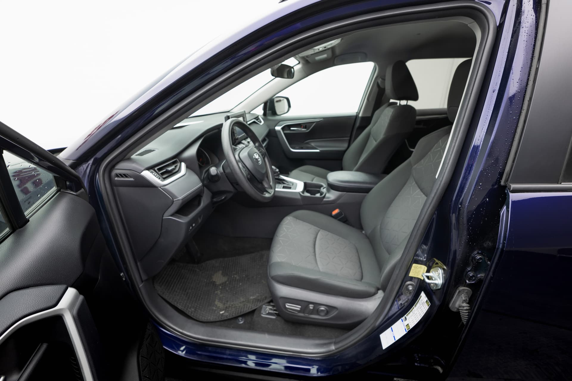 TOYOTA RAV4 2021 - 7