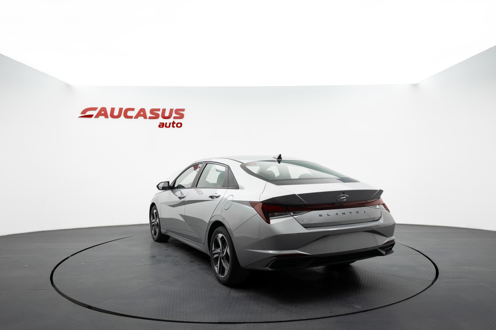 HYUNDAI Elantra 2023 - 6
