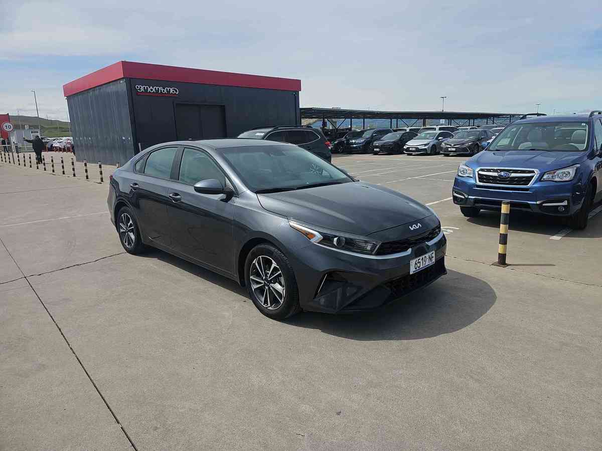 KIA Forte 2023 - 3