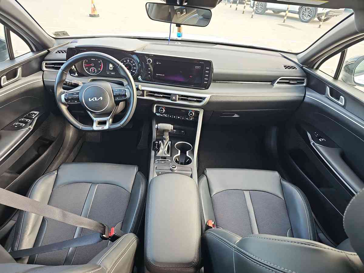 KIA K5 2022 - 9