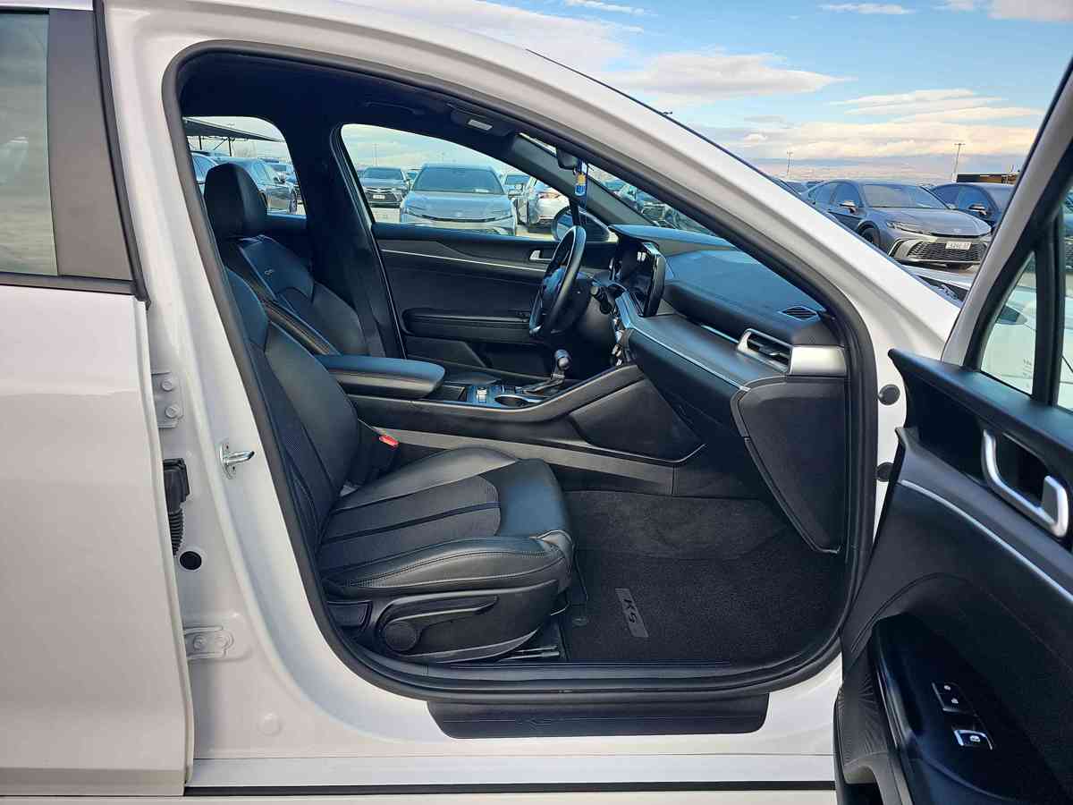 KIA K5 2022 - 10
