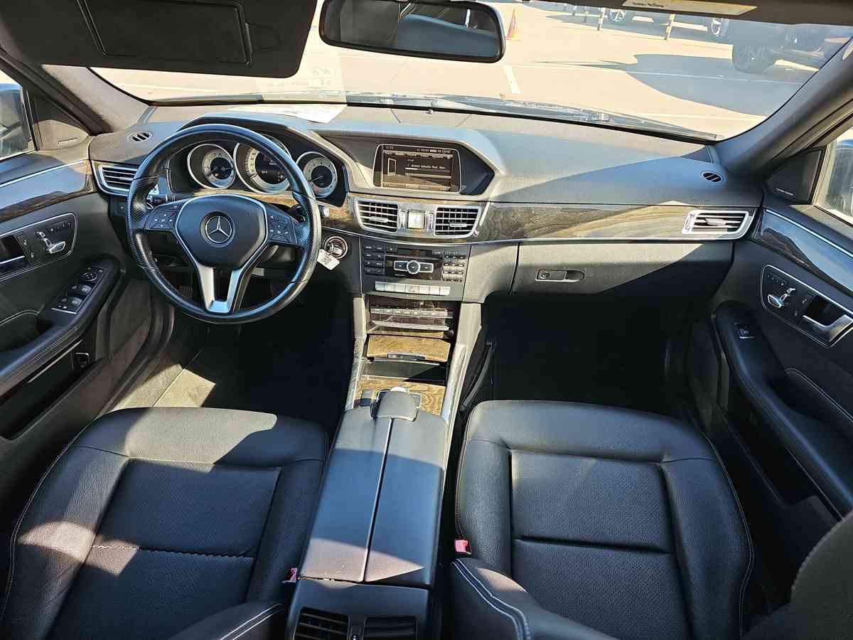 MERCEDES-BENZ E-Class 2014 - 9