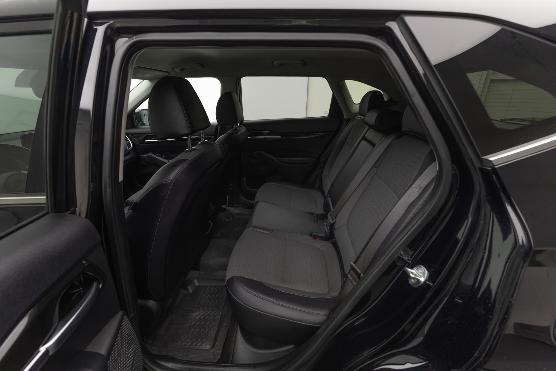 KIA Seltos 2023 - 8
