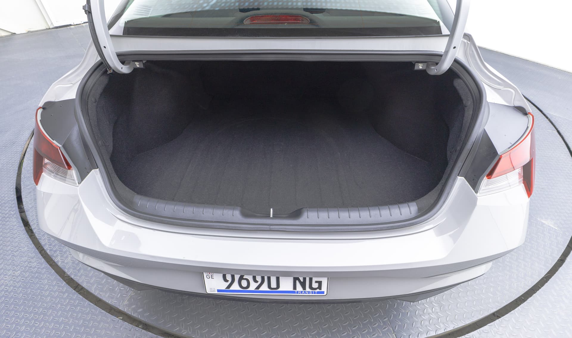 HYUNDAI Elantra 2022 - 7