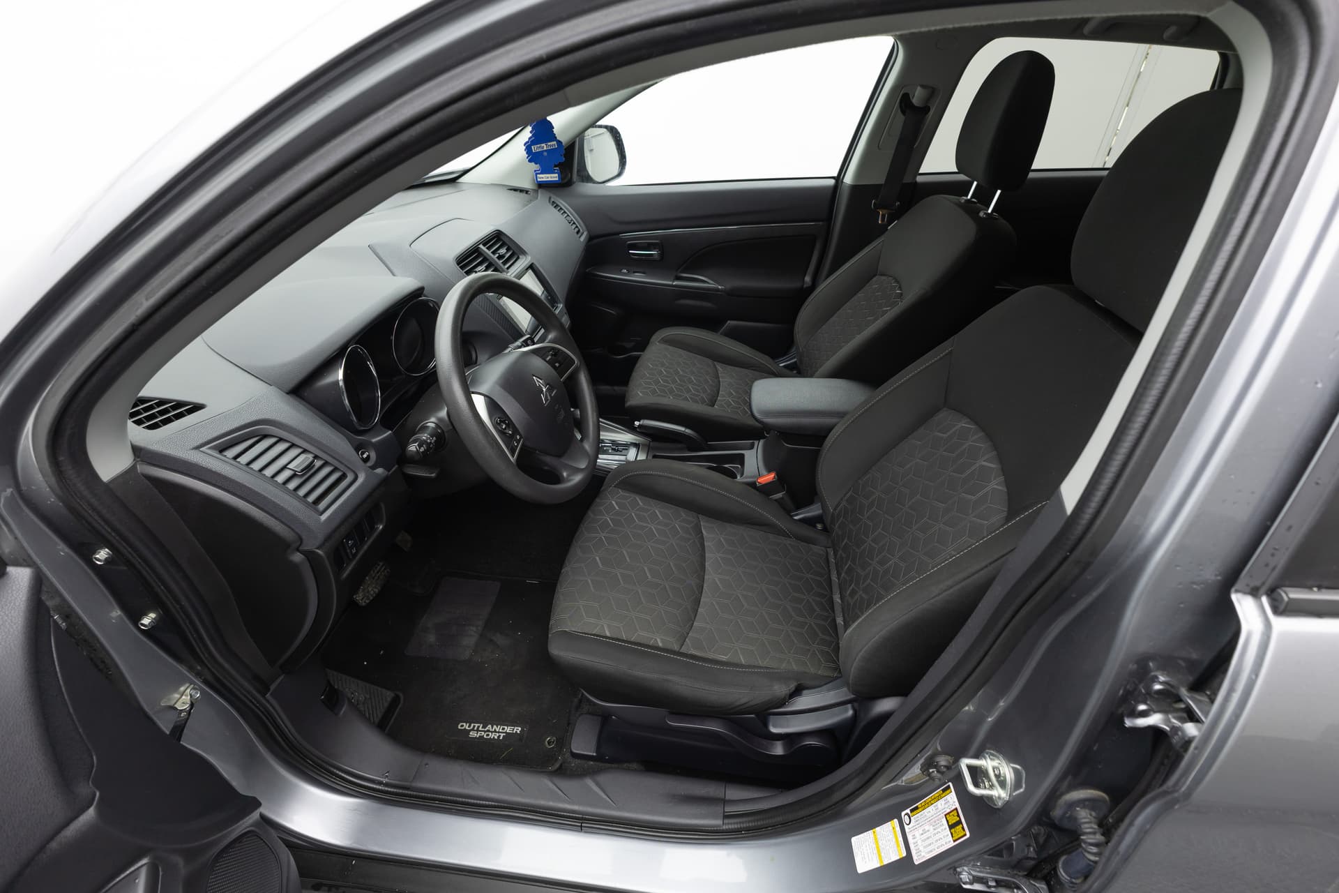 MITSUBISHI Outlander Sport 2023 - 10