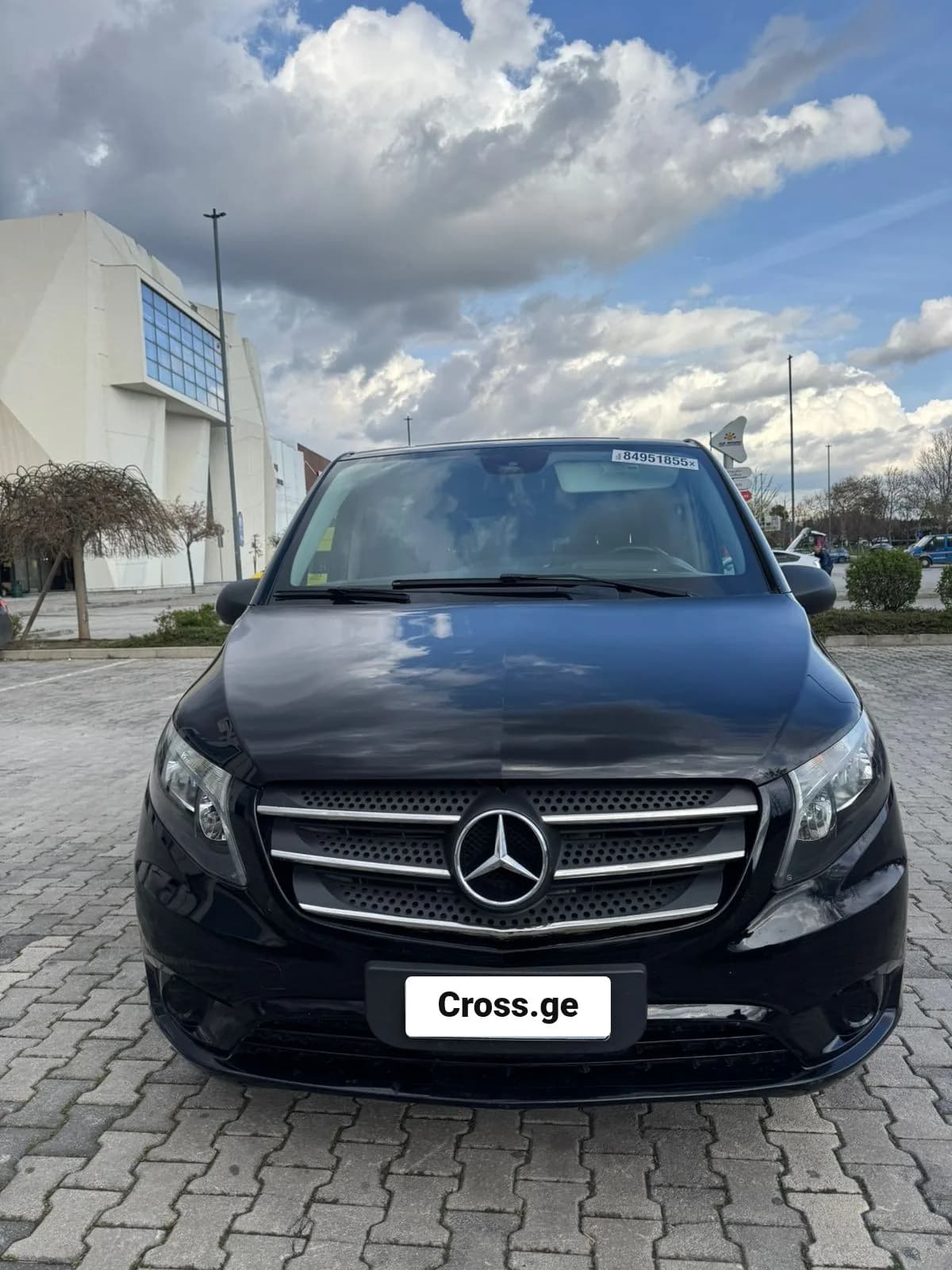 Mercedes-Benz V-Class 2018 - 1