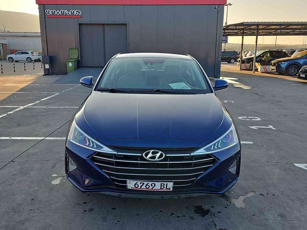 HYUNDAI Elantra 2020 - 2