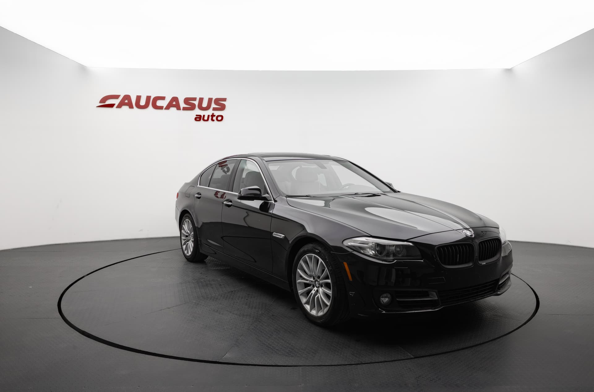 BMW 528i 2015 - 3