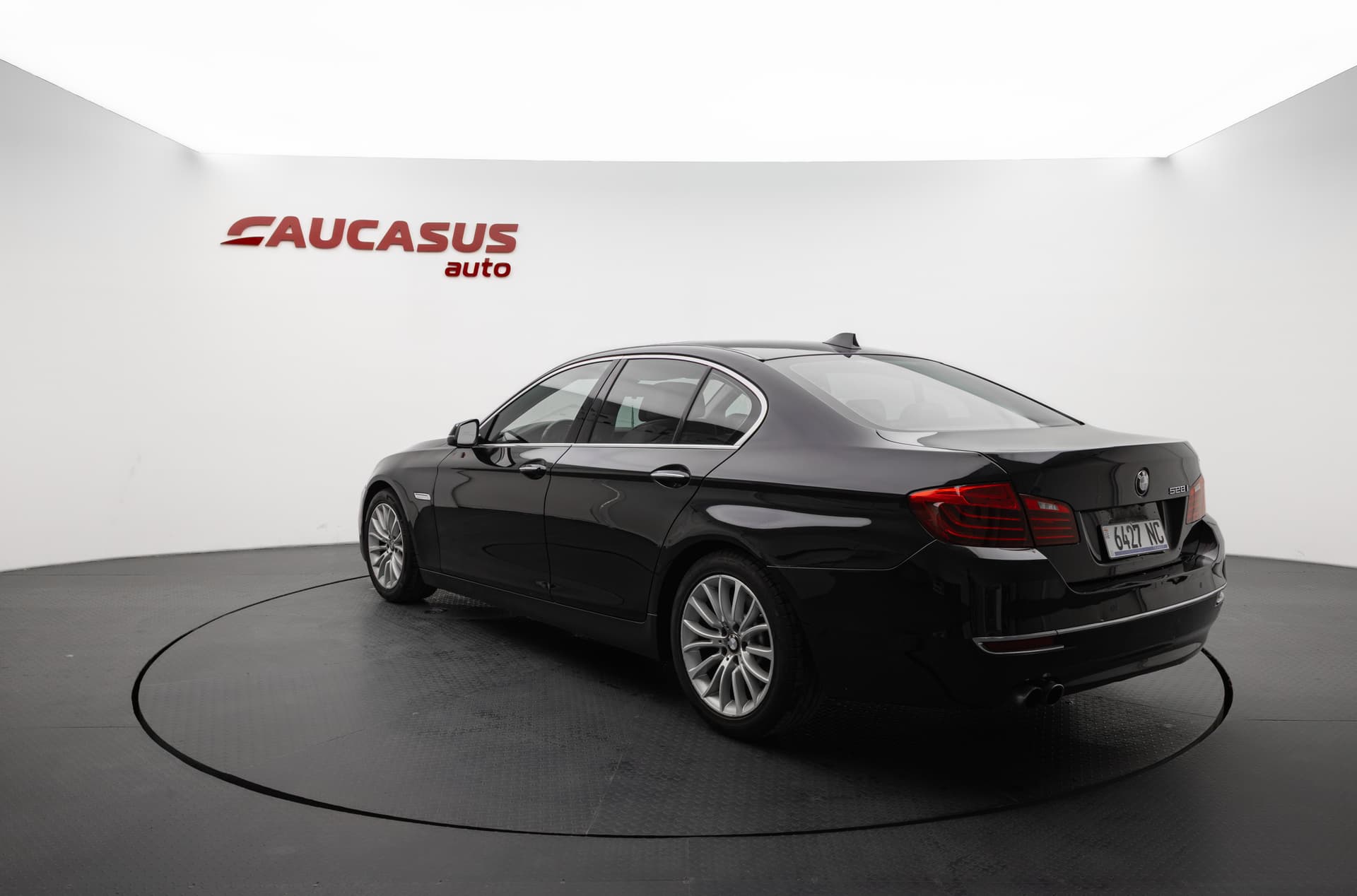 BMW 528i 2015 - 6