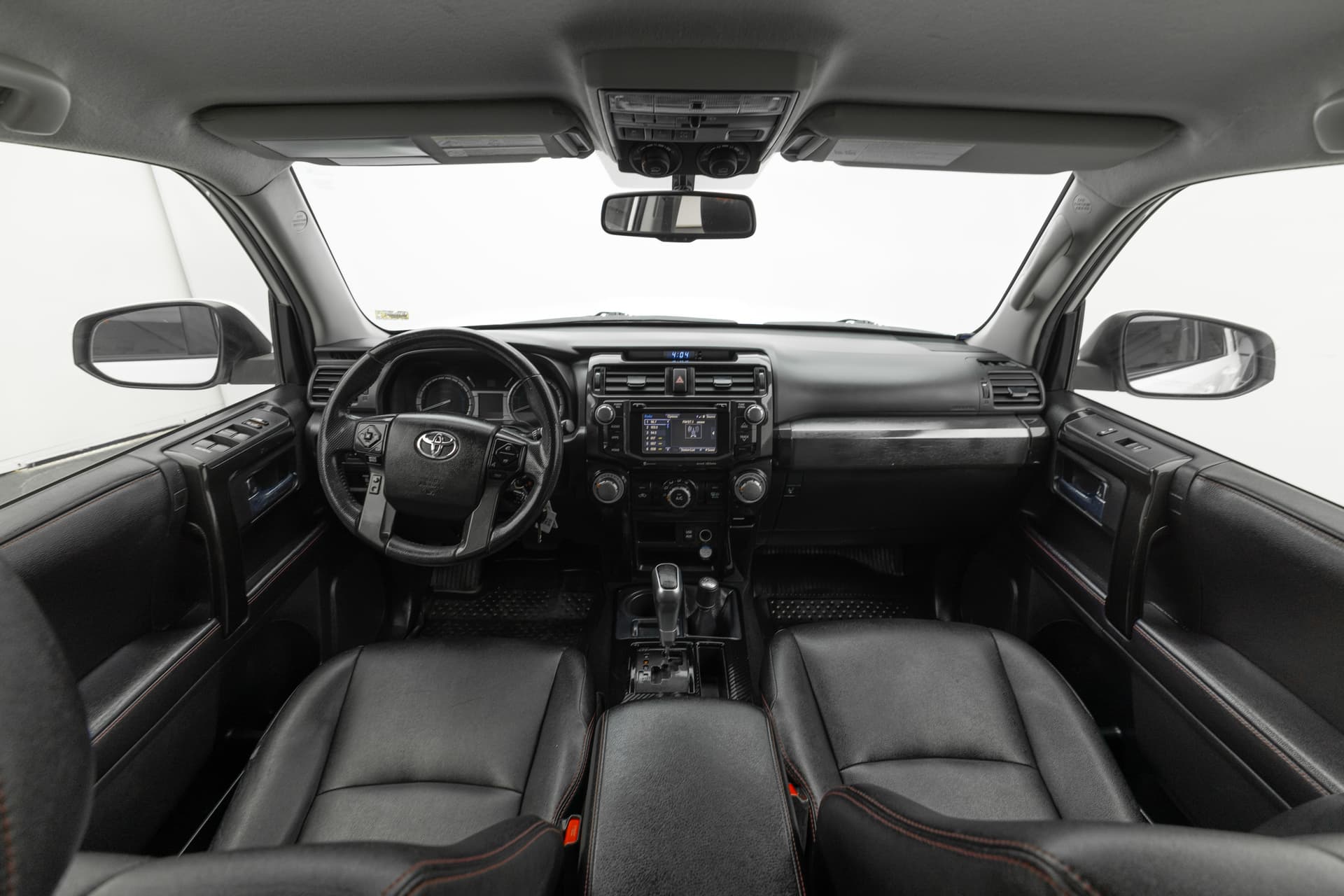 TOYOTA 4-Runner 2018 - 9