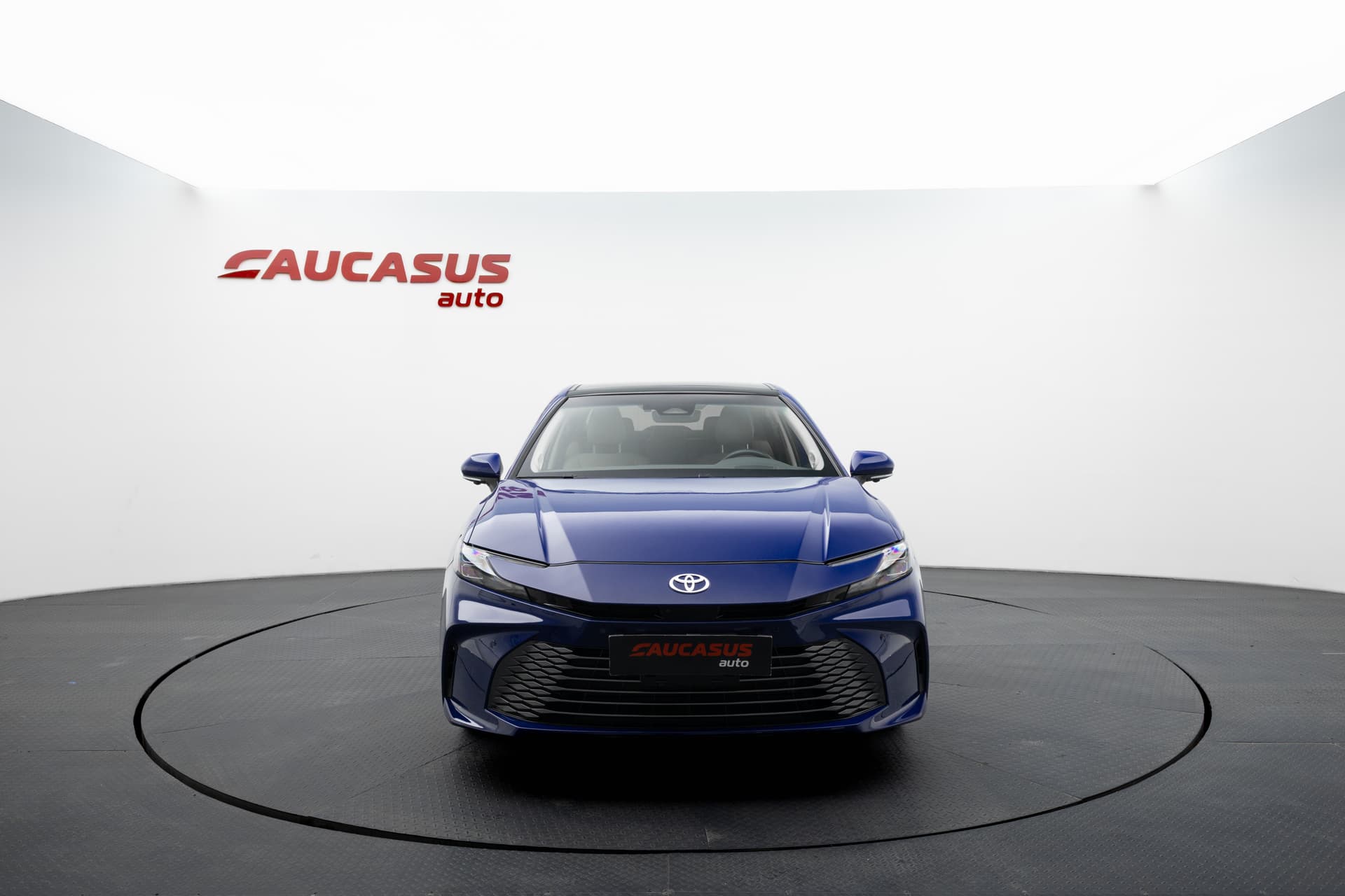 TOYOTA Camry 2025 - 2