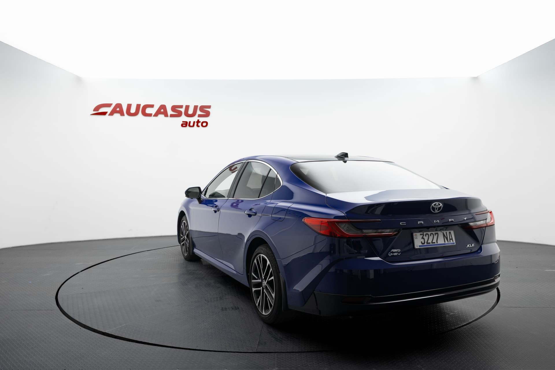 TOYOTA Camry 2025 - 6