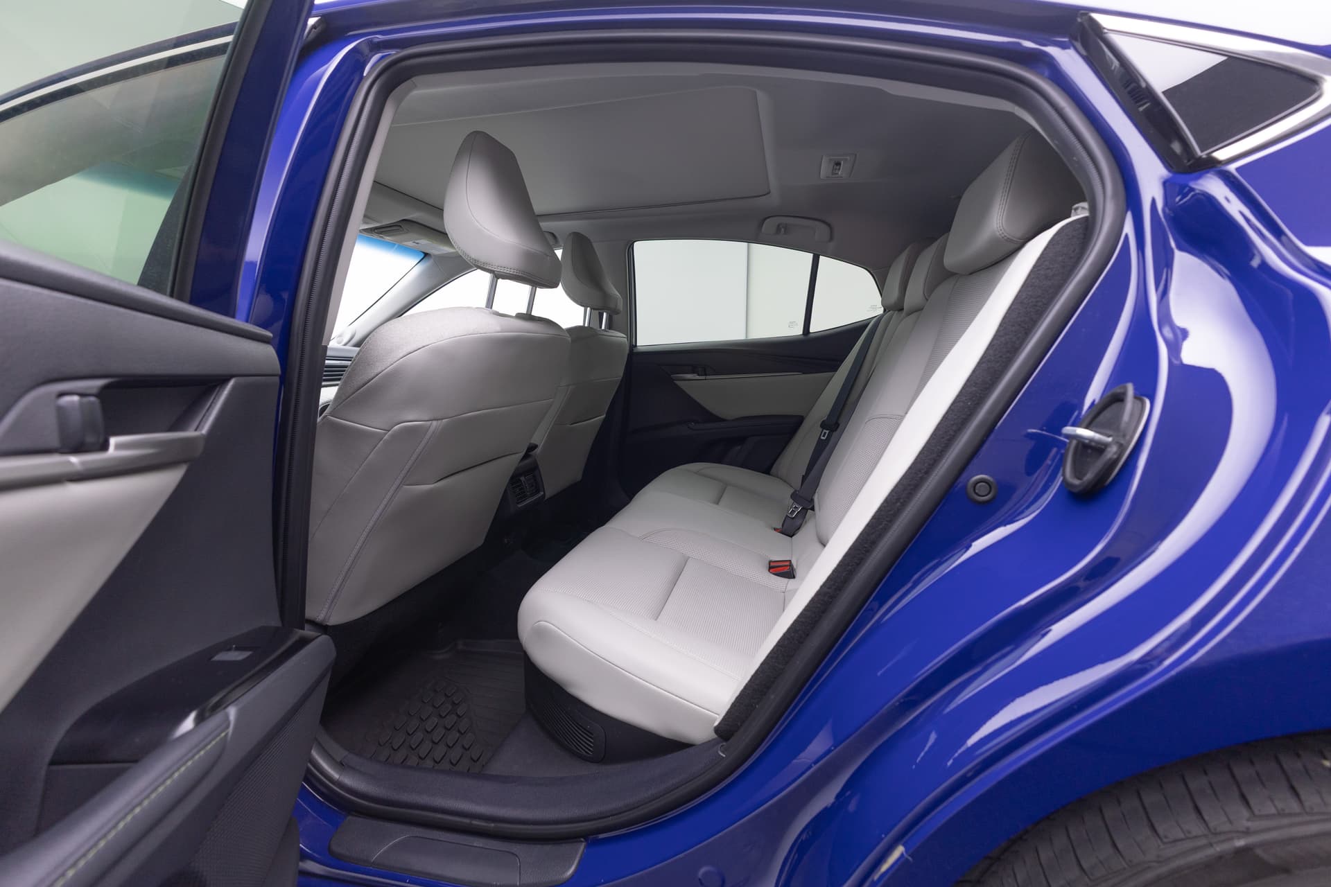 TOYOTA Camry 2025 - 7