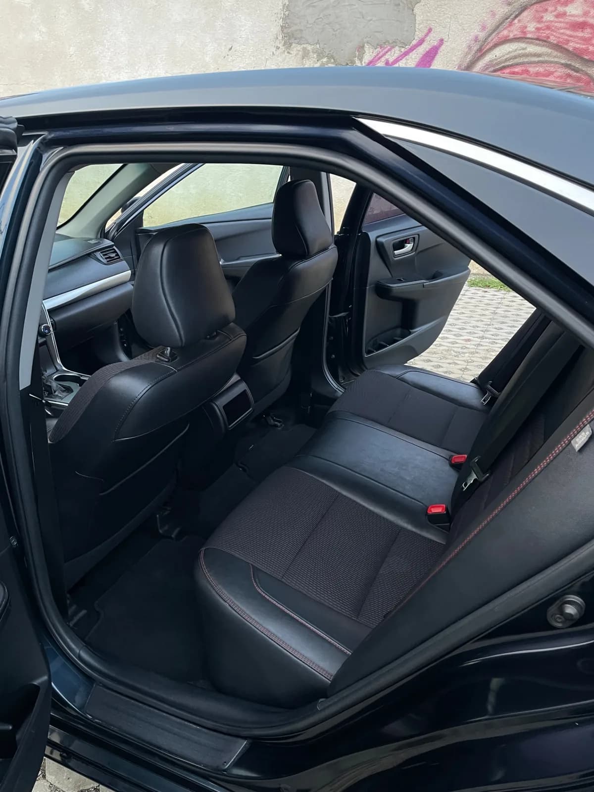 Toyota Camry 2017 - 11