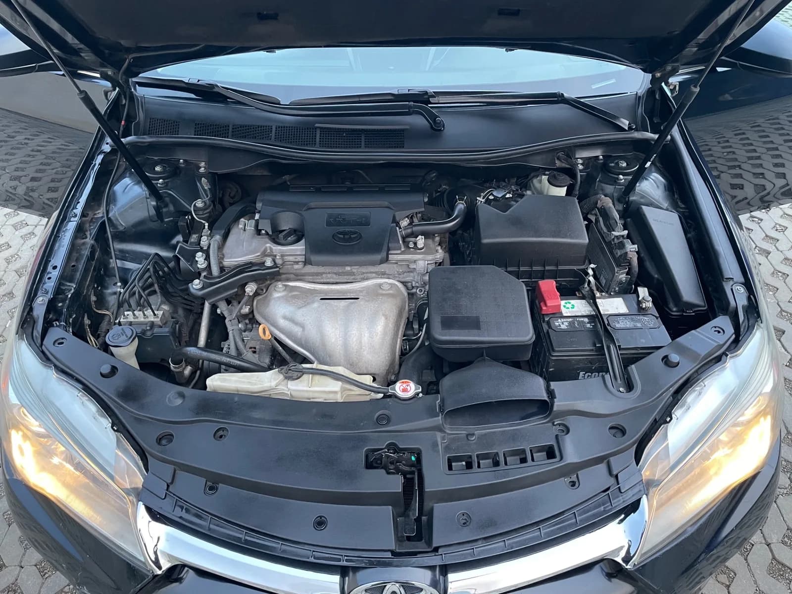 Toyota Camry 2017 - 17
