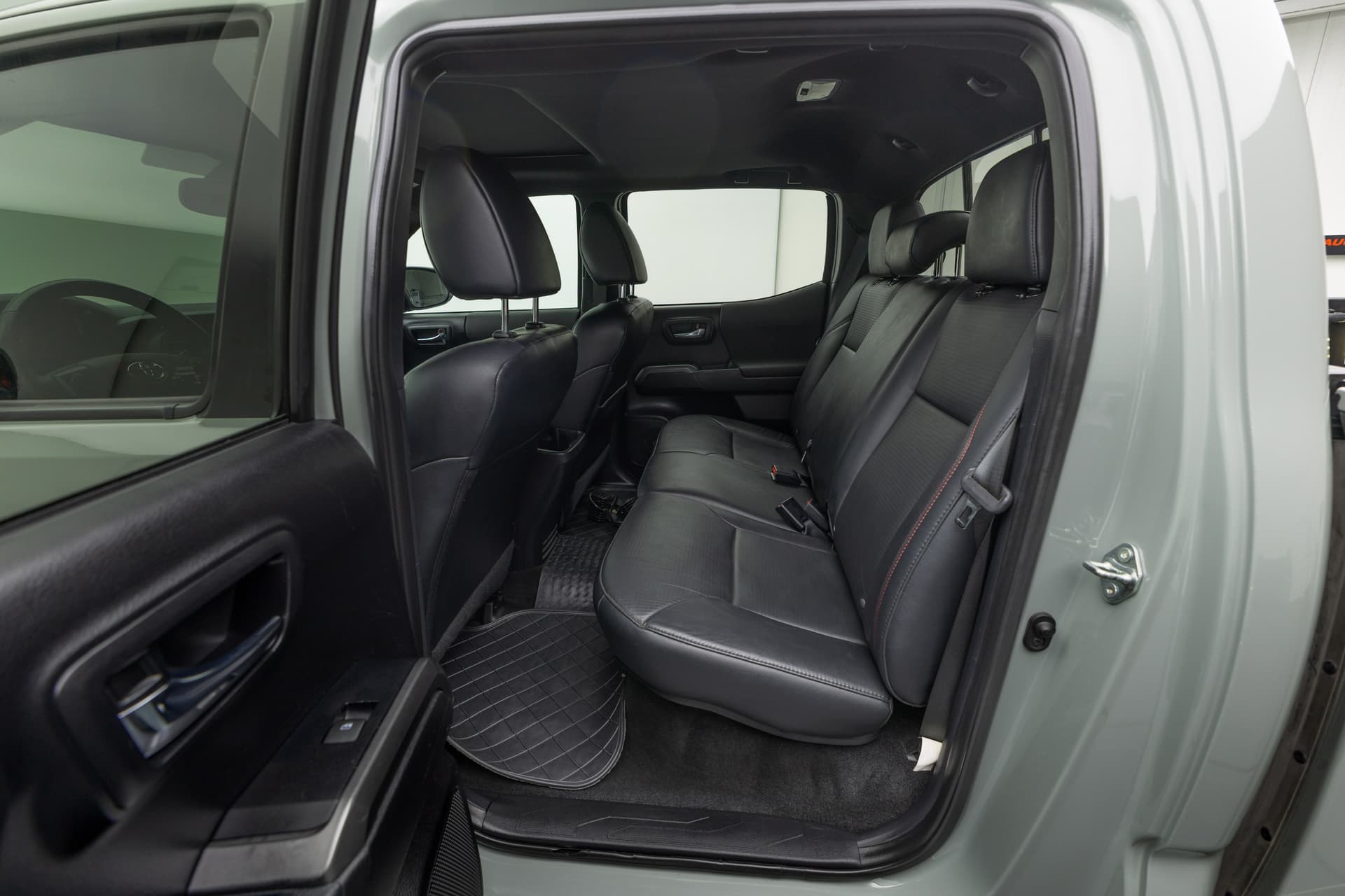 TOYOTA Tacoma 2021 - 8