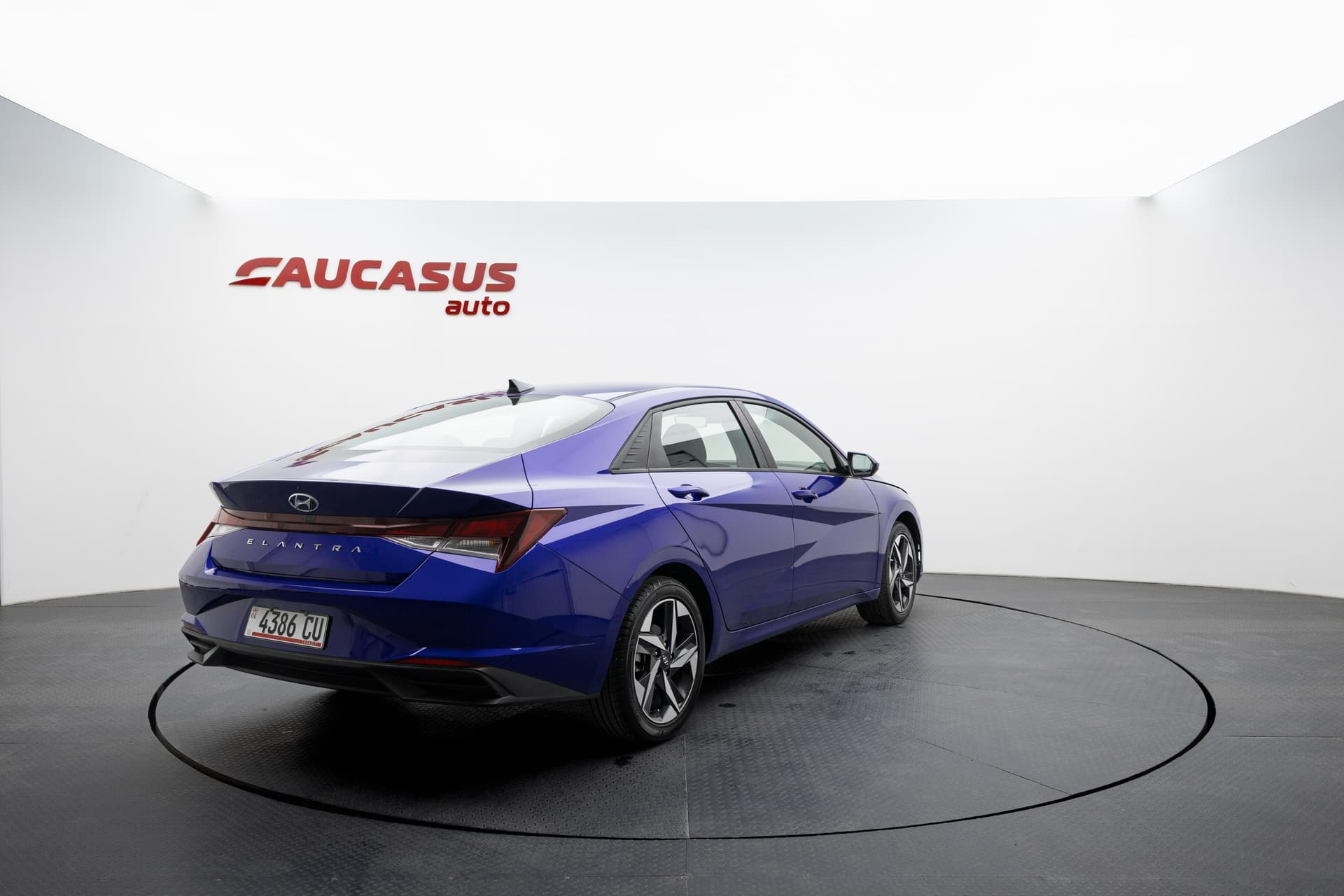 HYUNDAI Elantra 2023 - 4