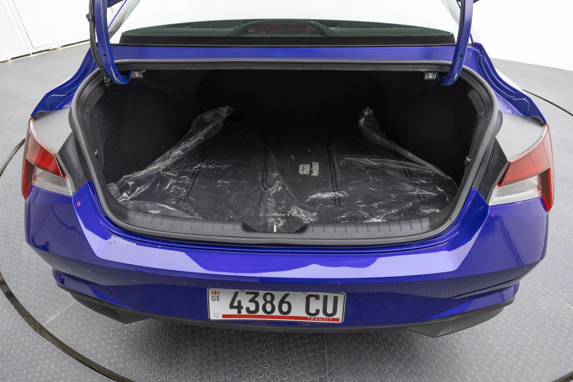 HYUNDAI Elantra 2023 - 7