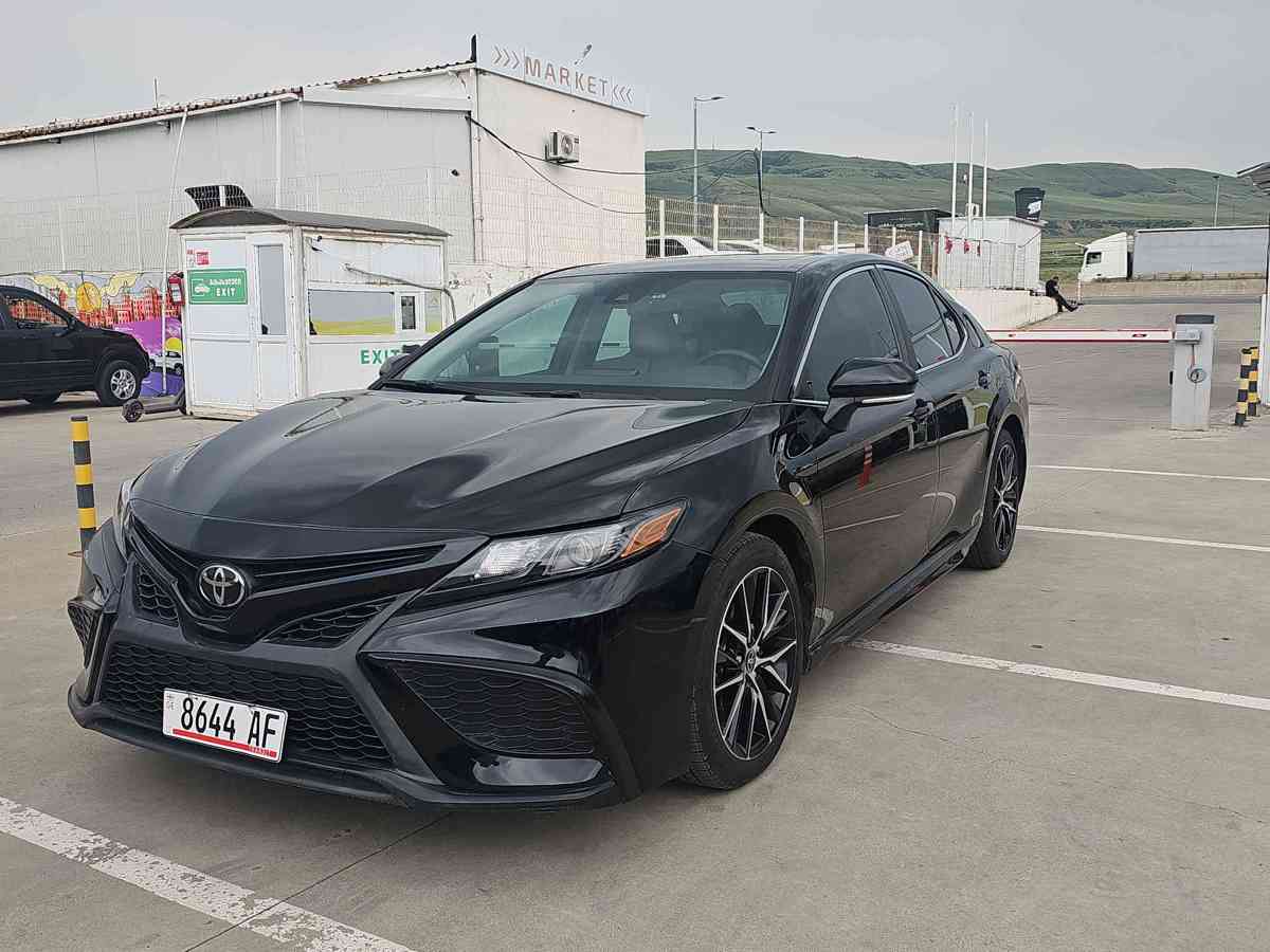 TOYOTA Camry 2021 - 1