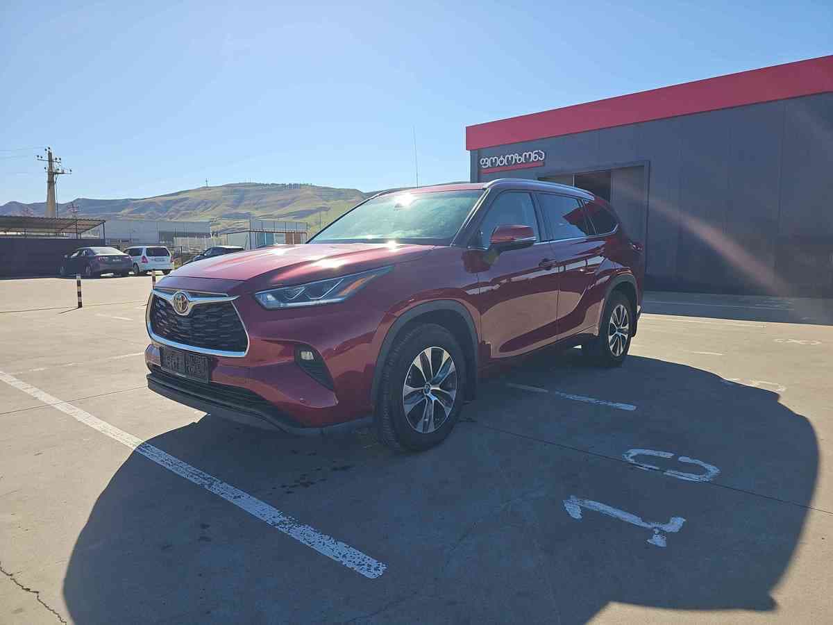 TOYOTA Highlander 2022 - 1
