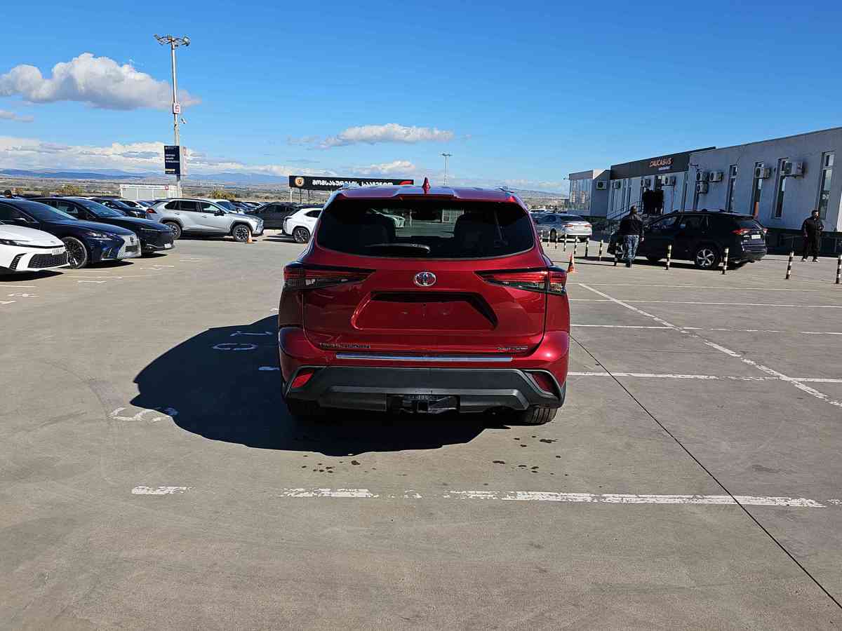 TOYOTA Highlander 2022 - 5