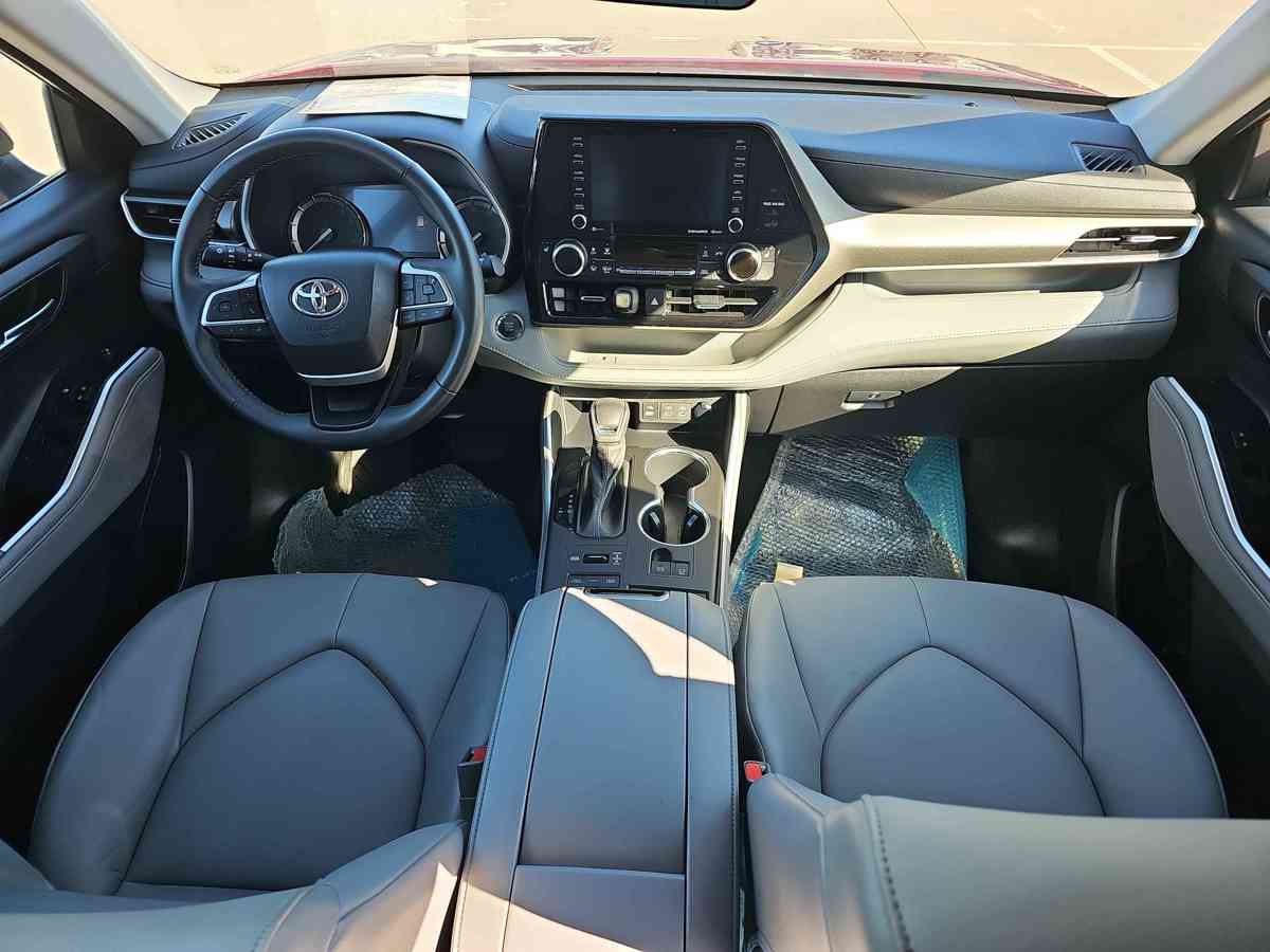 TOYOTA Highlander 2022 - 8