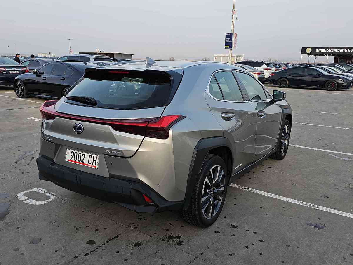 LEXUS UX 2022 - 4