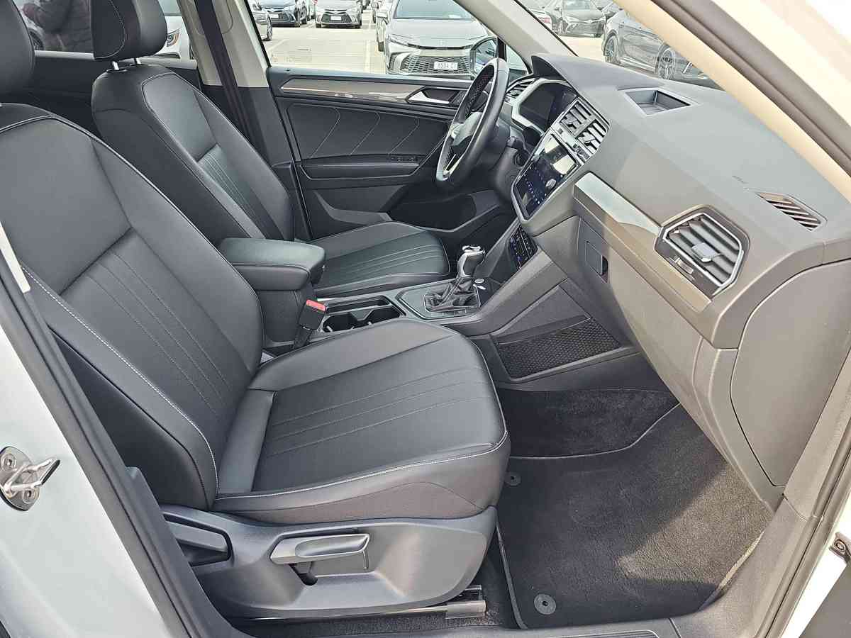 VOLKSWAGEN Tiguan 2022 - 4