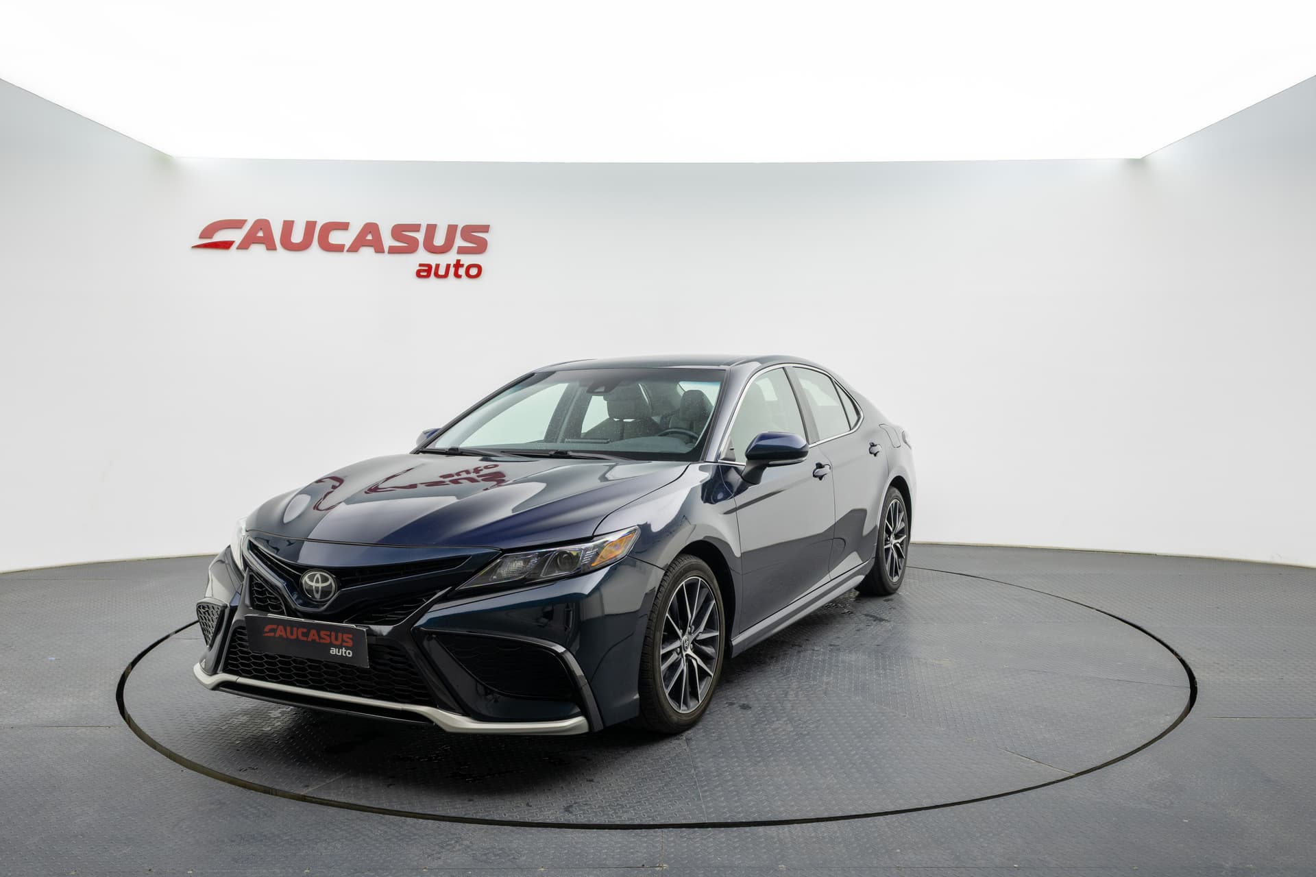 TOYOTA Camry 2021 - 1
