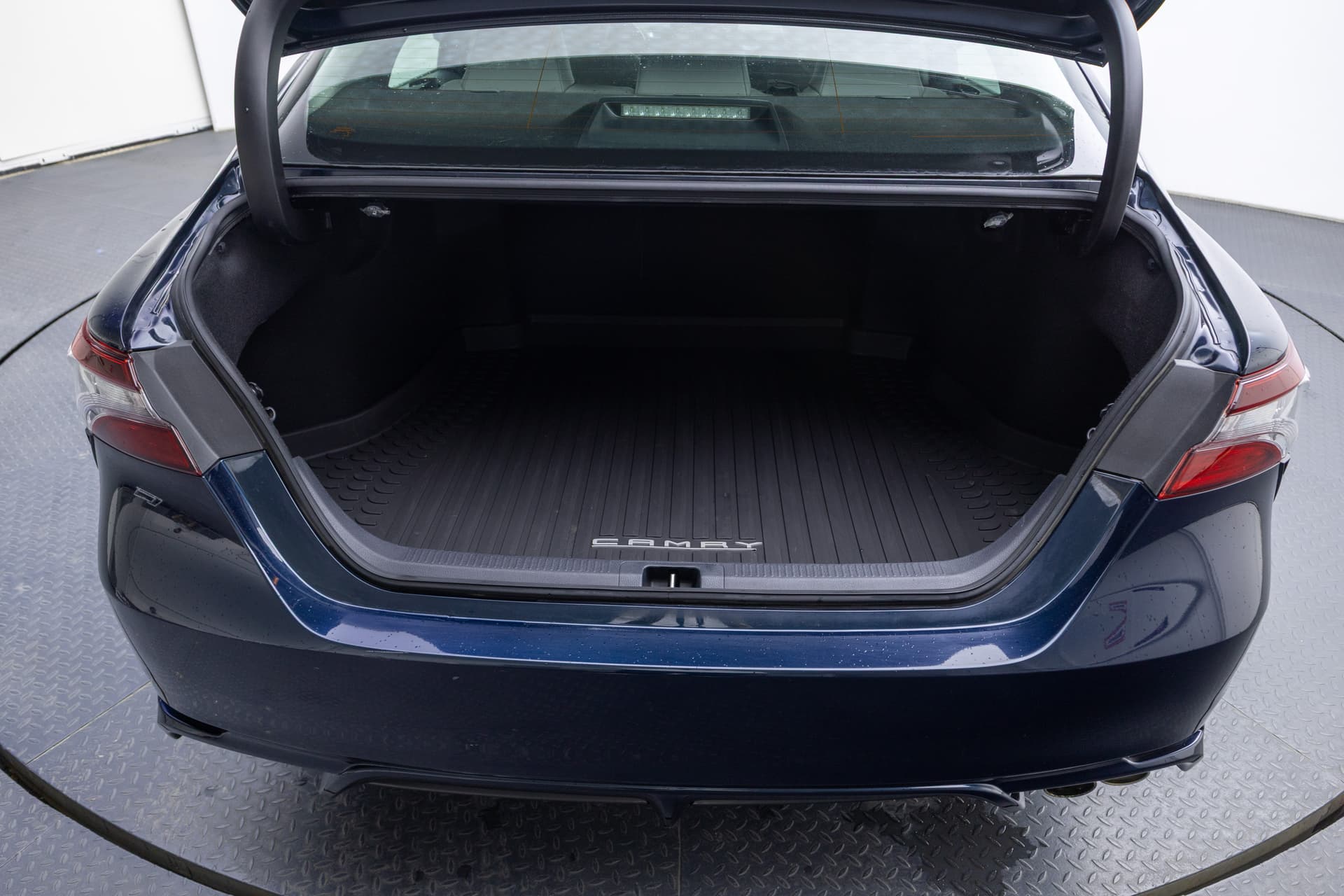 TOYOTA Camry 2021 - 7