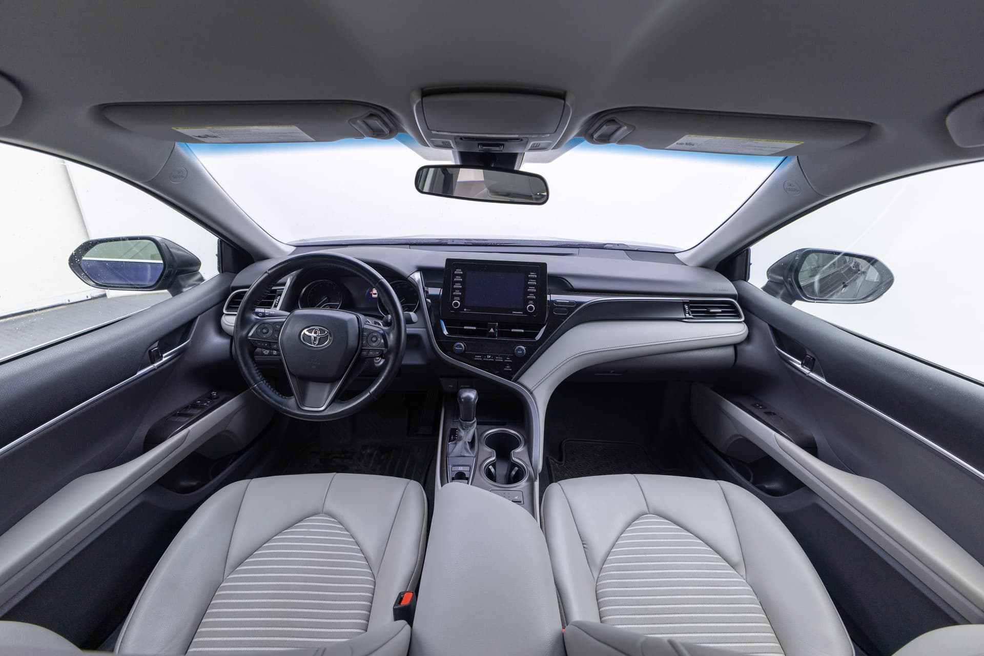 TOYOTA Camry 2021 - 9