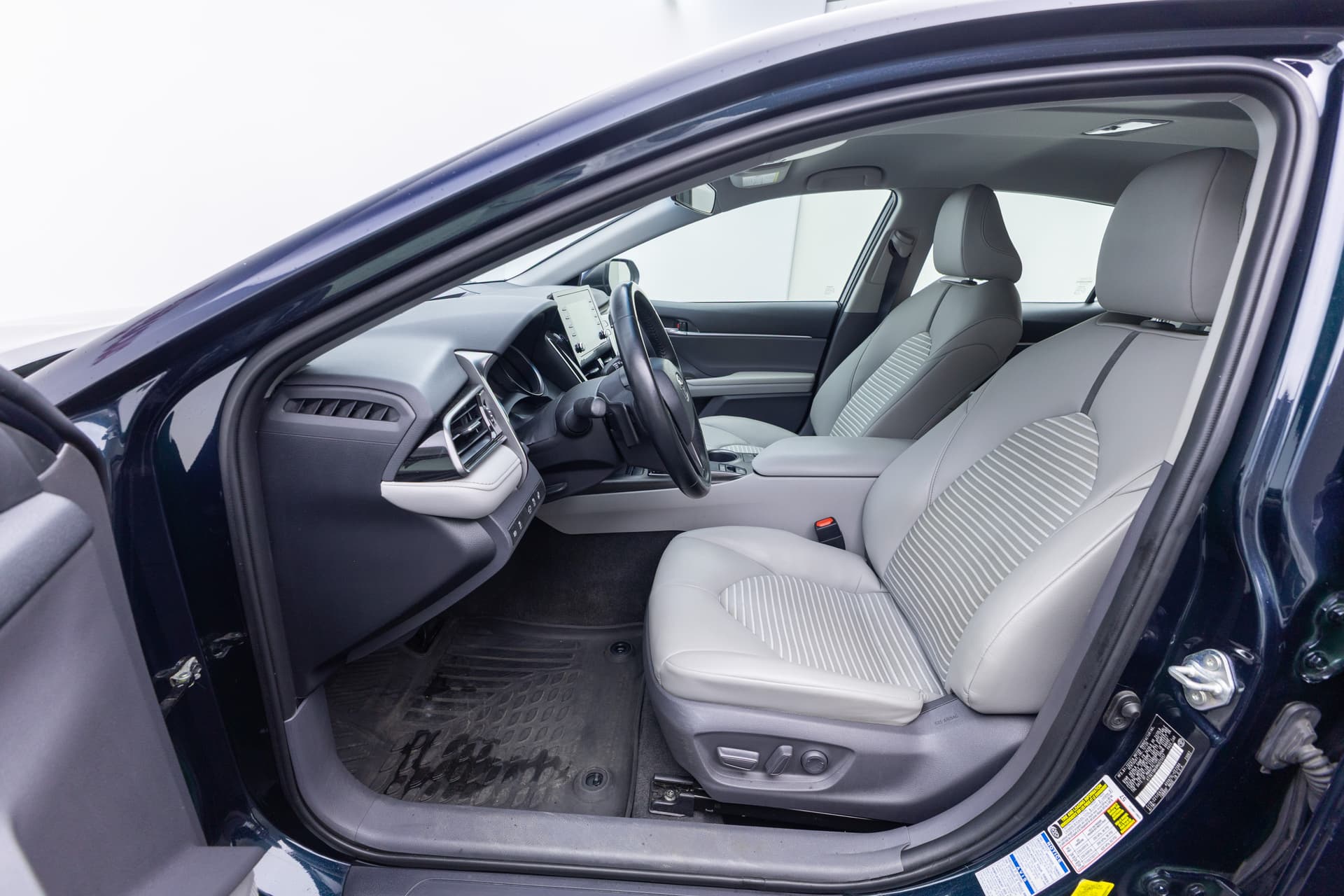 TOYOTA Camry 2021 - 10