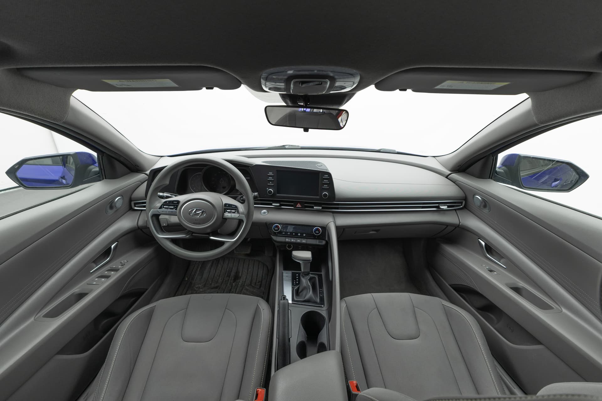 HYUNDAI Elantra 2022 - 9
