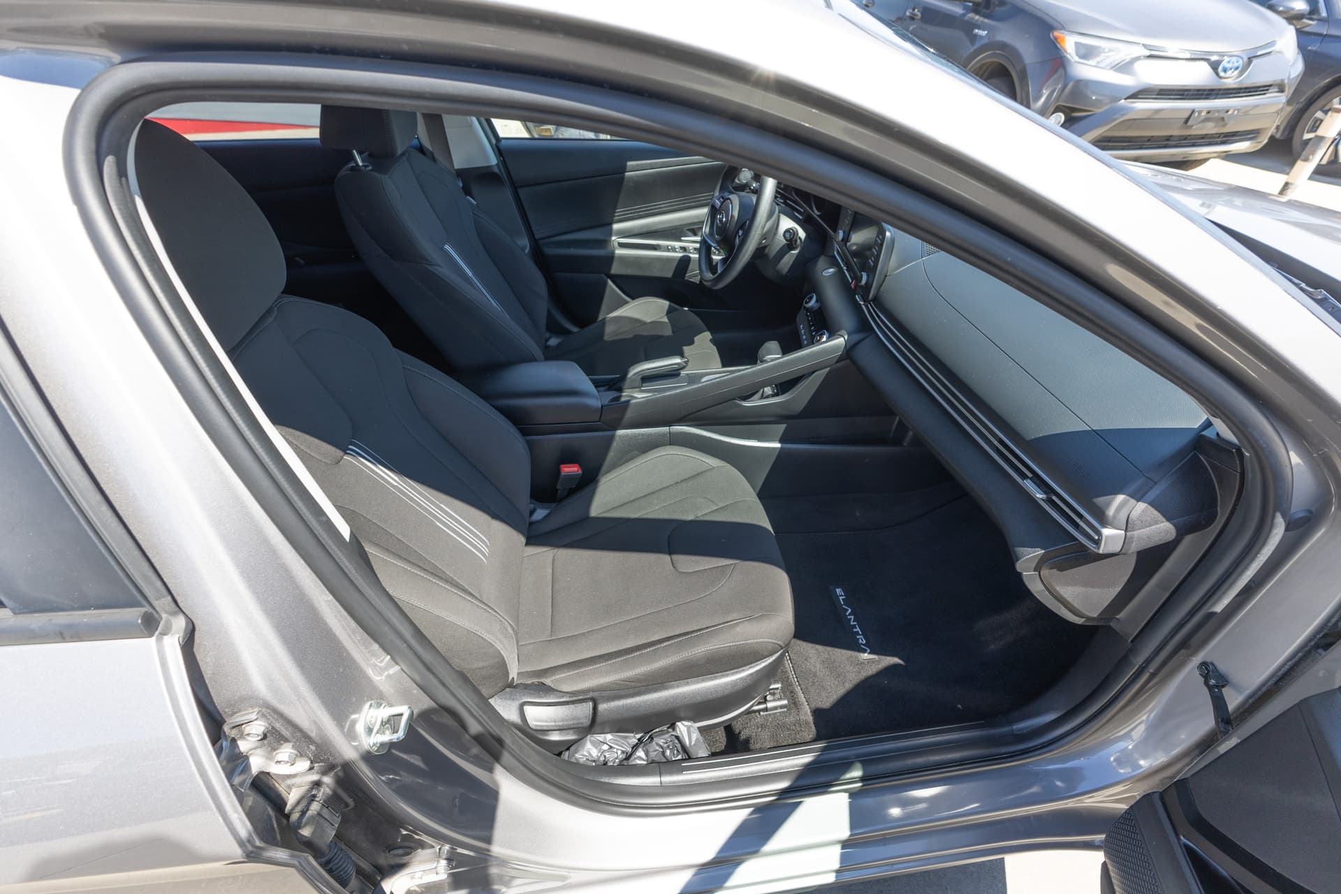 HYUNDAI Elantra 2022 - 10