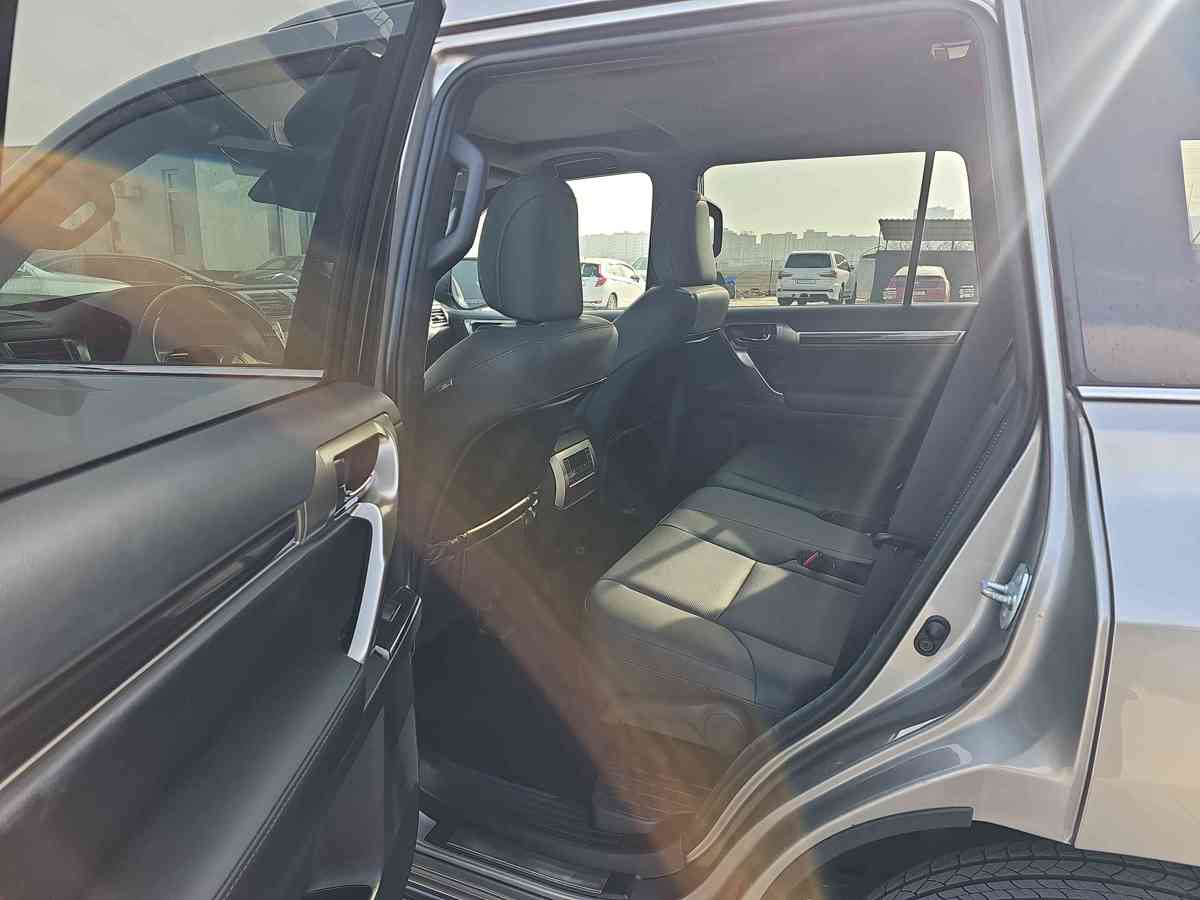 LEXUS GX 2021 - 8