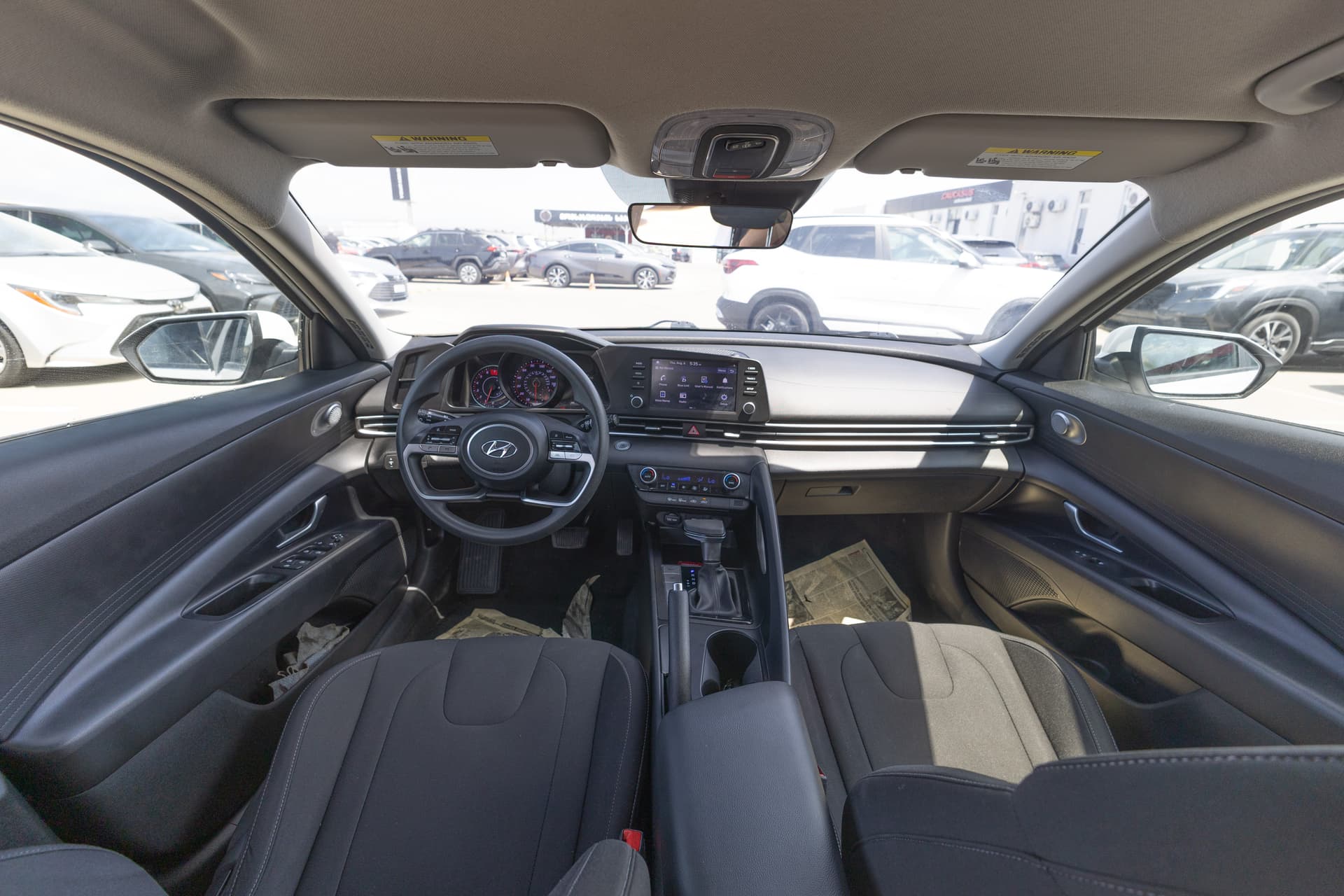 HYUNDAI Elantra 2023 - 9
