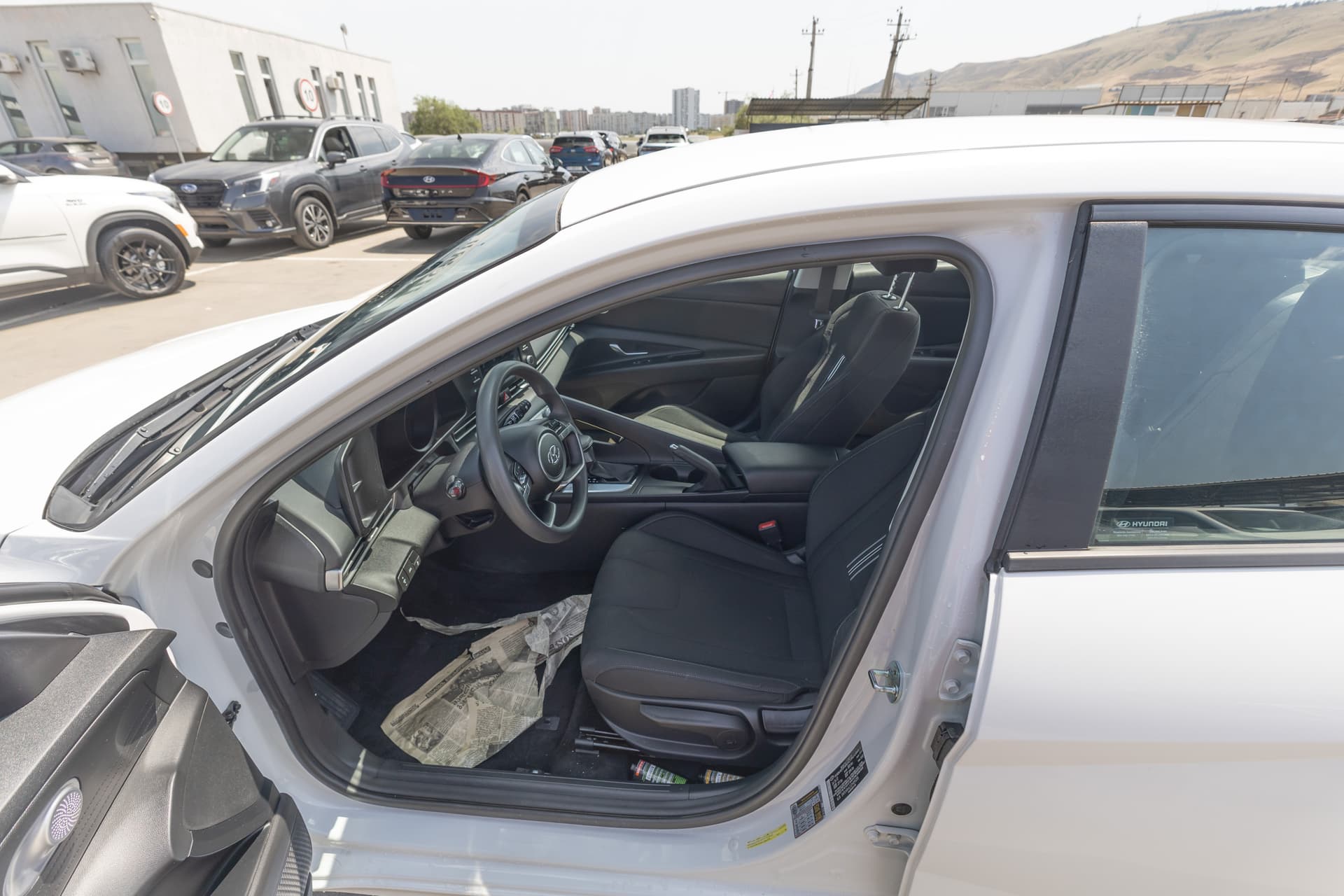 HYUNDAI Elantra 2023 - 10