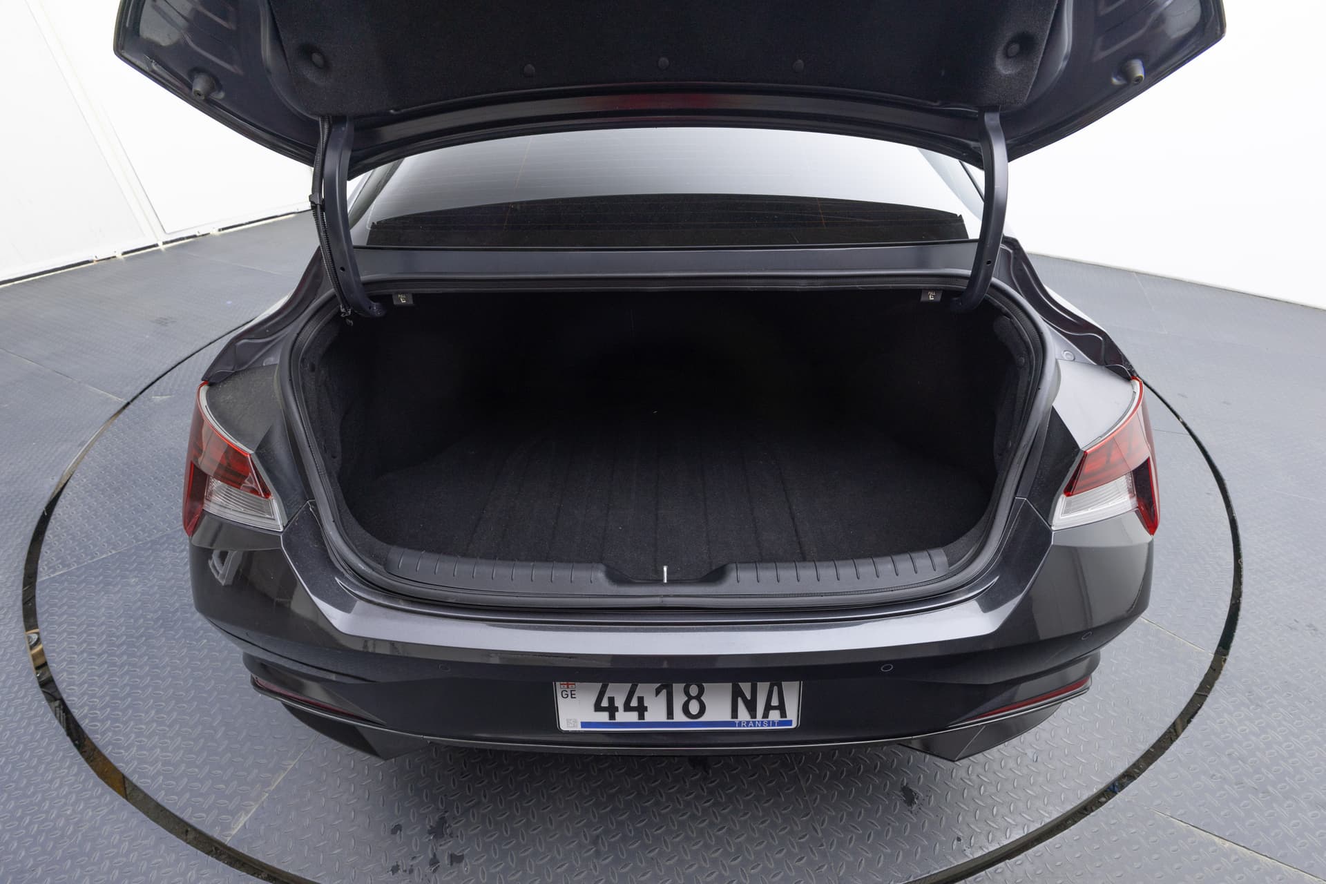 HYUNDAI Elantra 2022 - 8