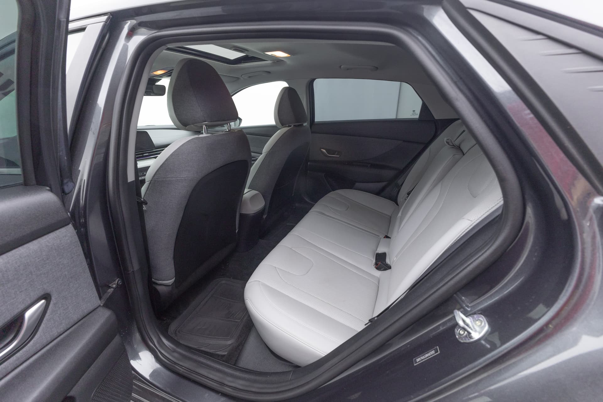 HYUNDAI Elantra 2022 - 9