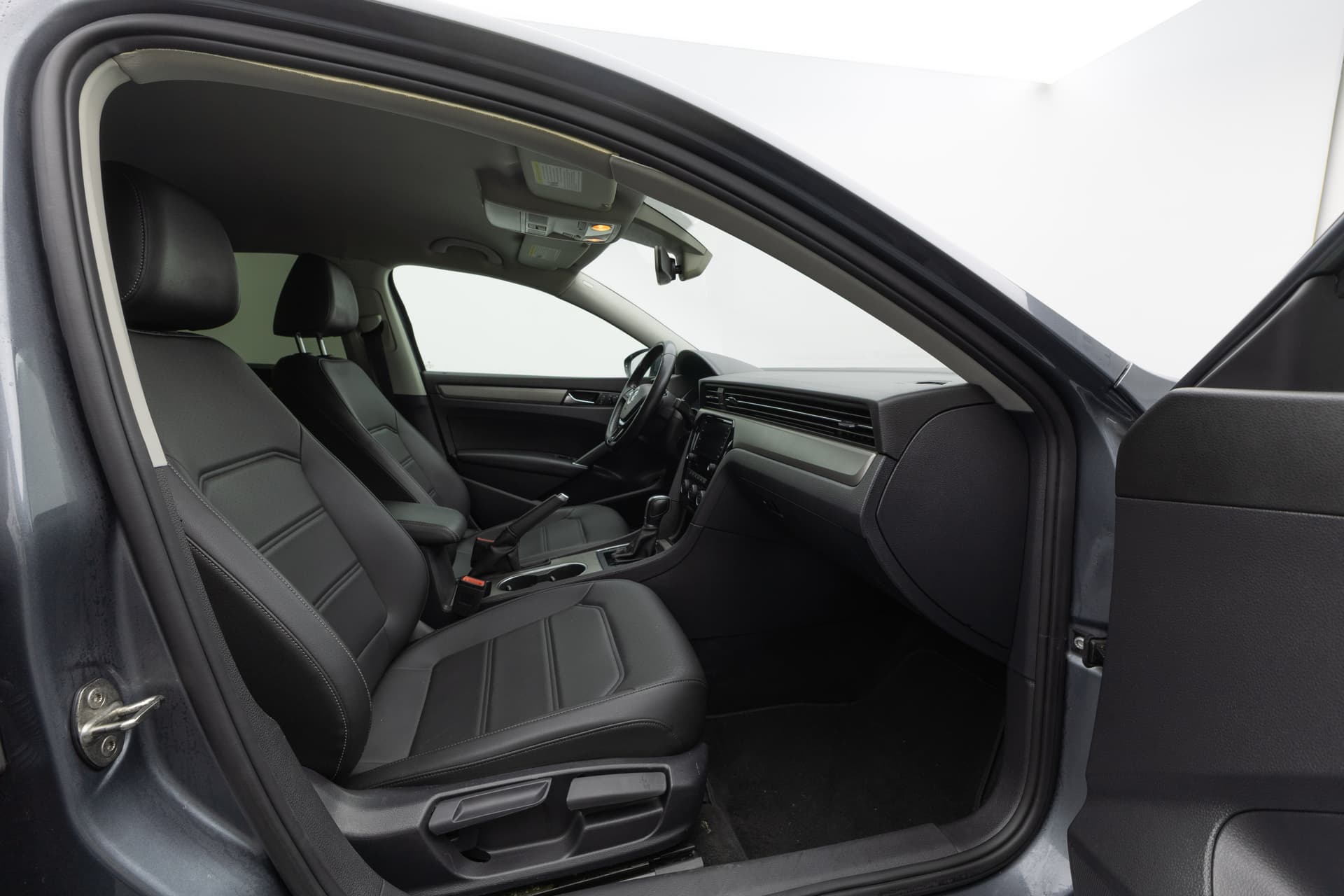VOLKSWAGEN Passat 2020 - 9