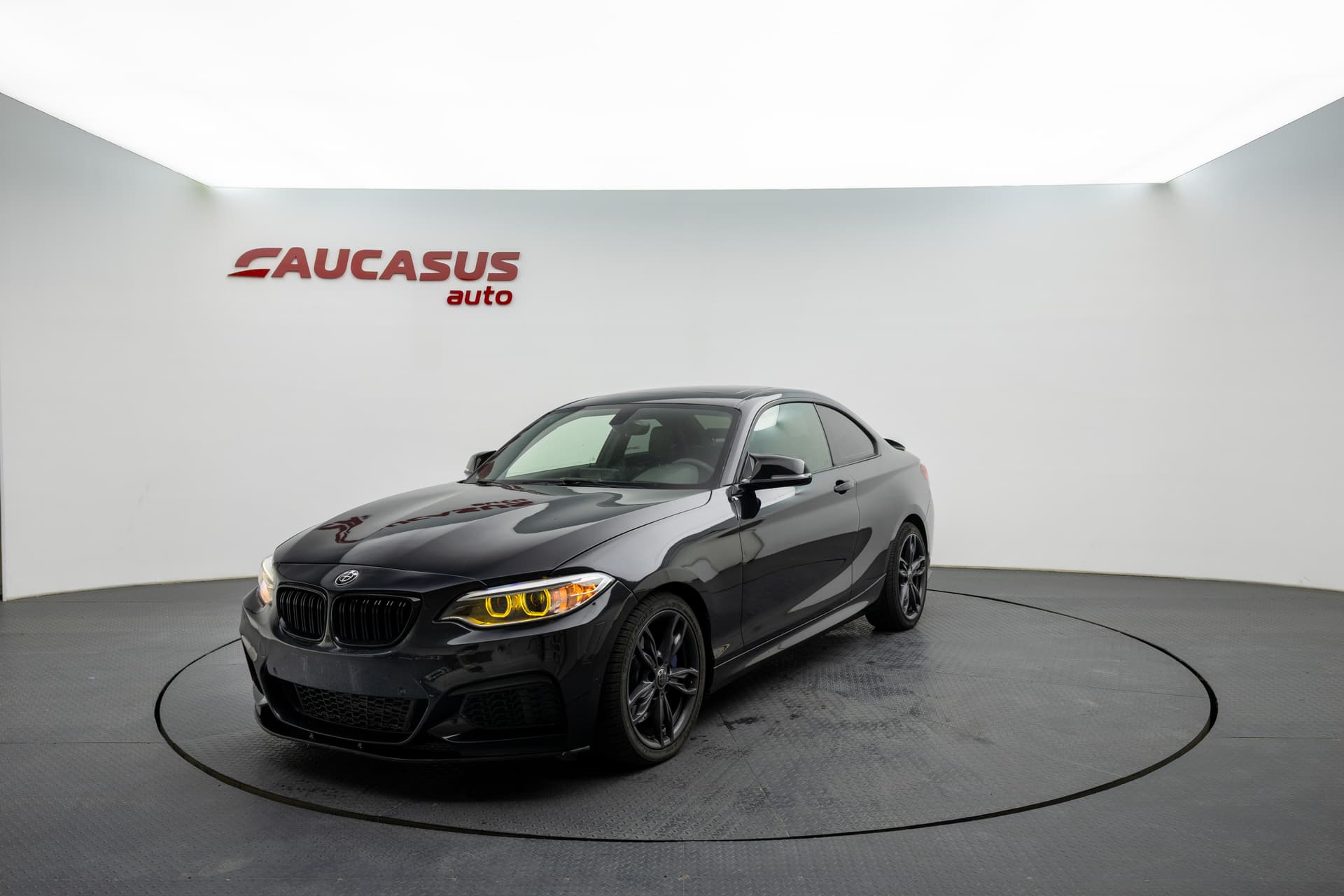 BMW M235i 2016 - 1