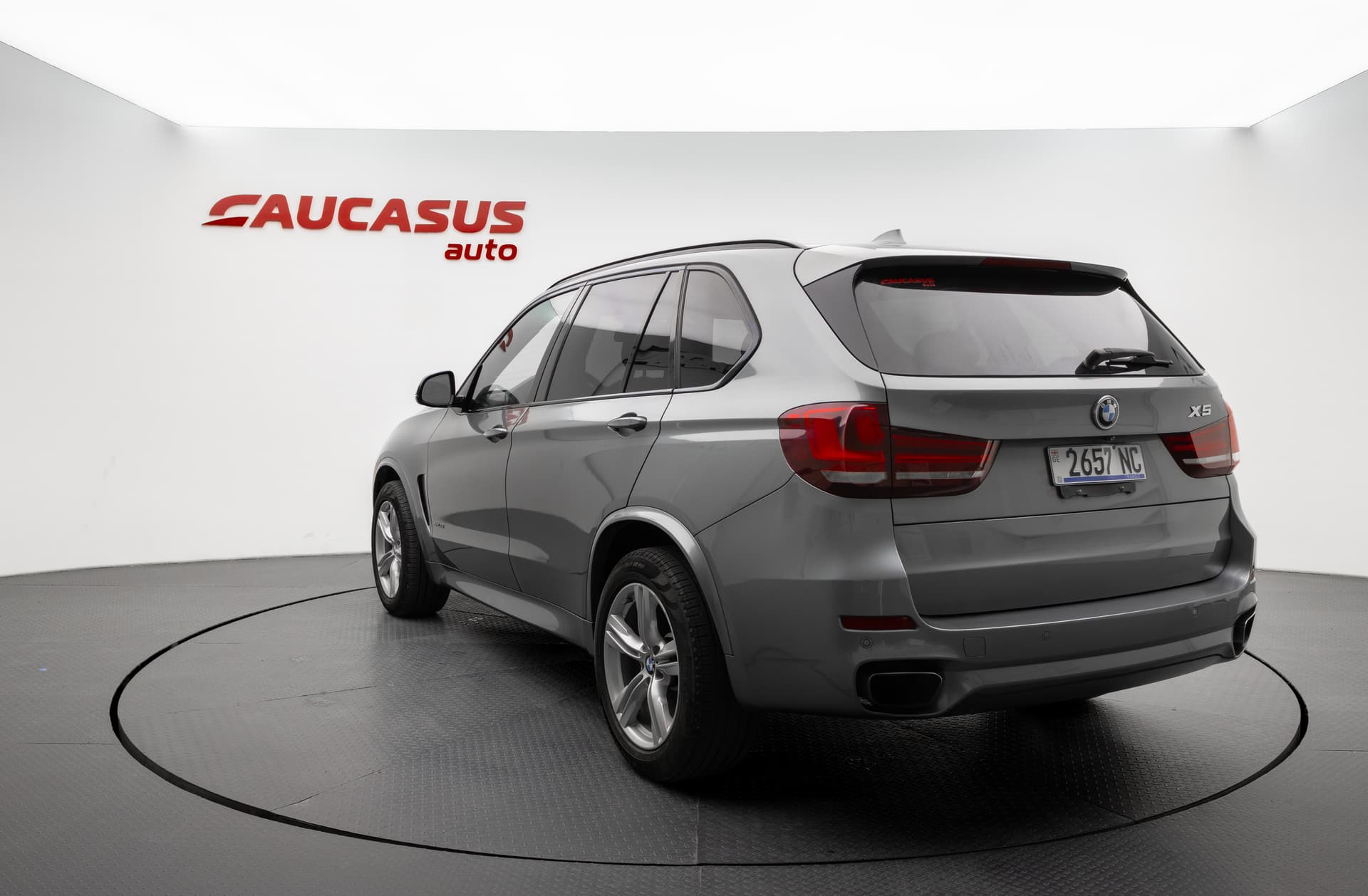 BMW X5 2016 - 6