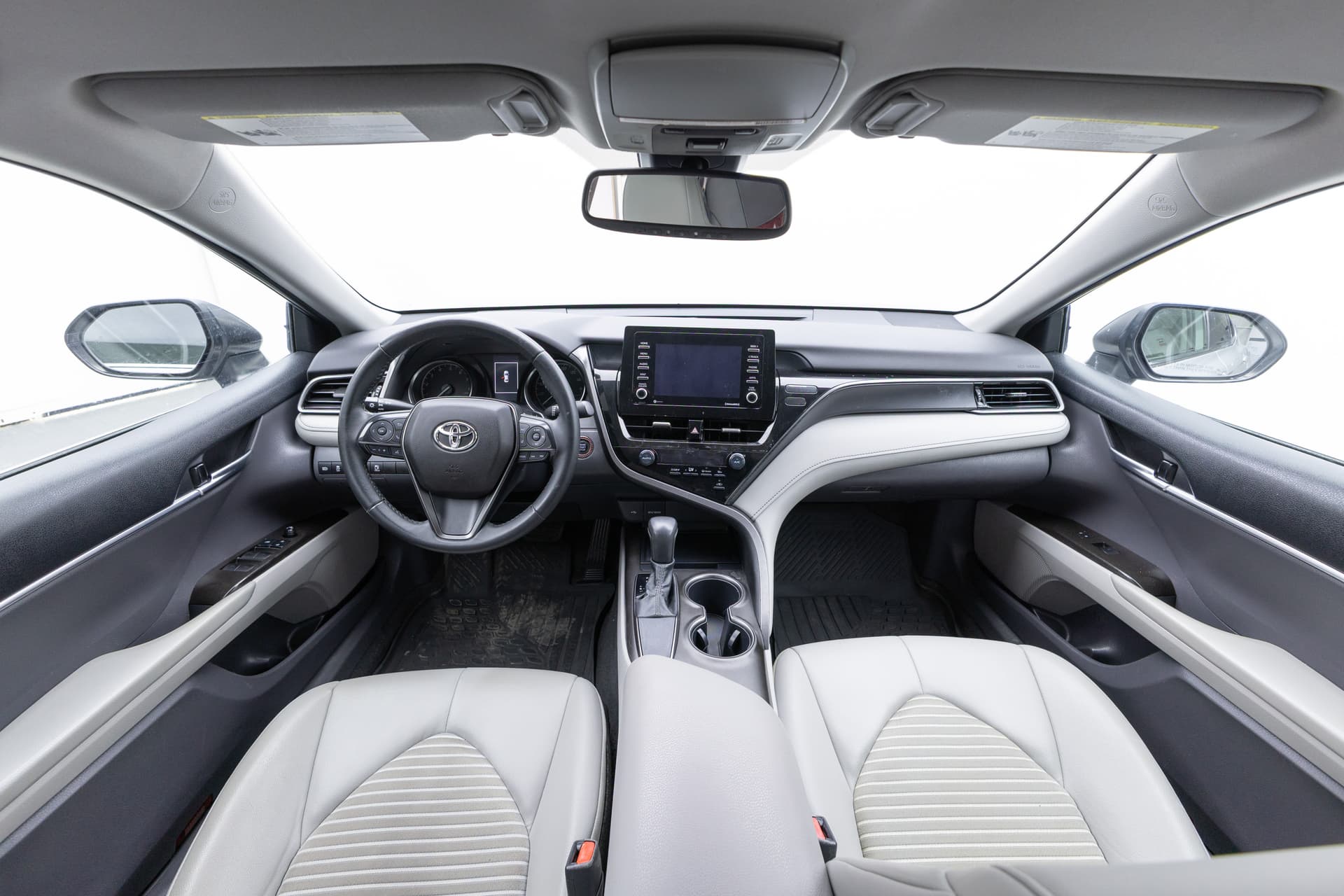 TOYOTA Camry 2021 - 8
