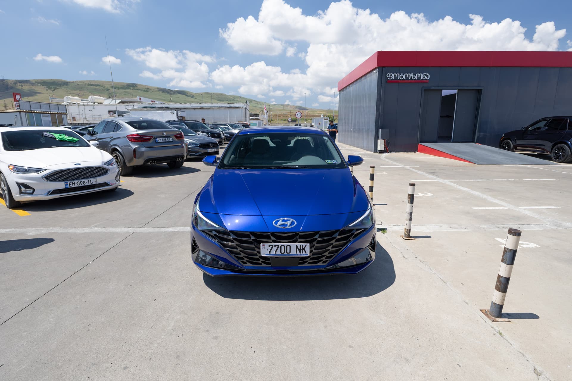 HYUNDAI Elantra 2023 - 2