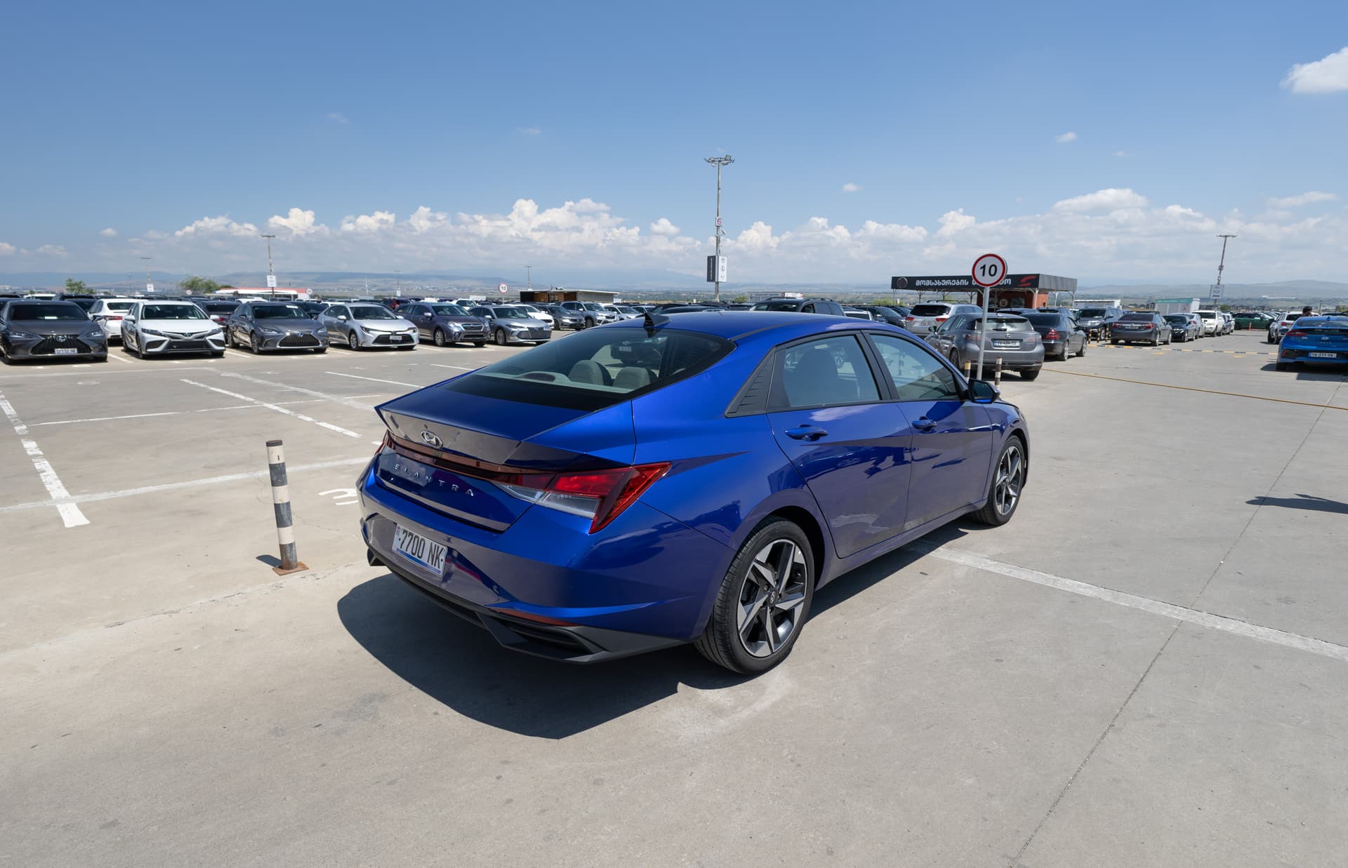 HYUNDAI Elantra 2023 - 4
