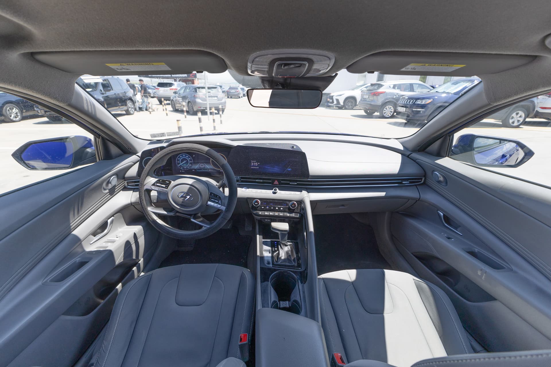HYUNDAI Elantra 2023 - 9
