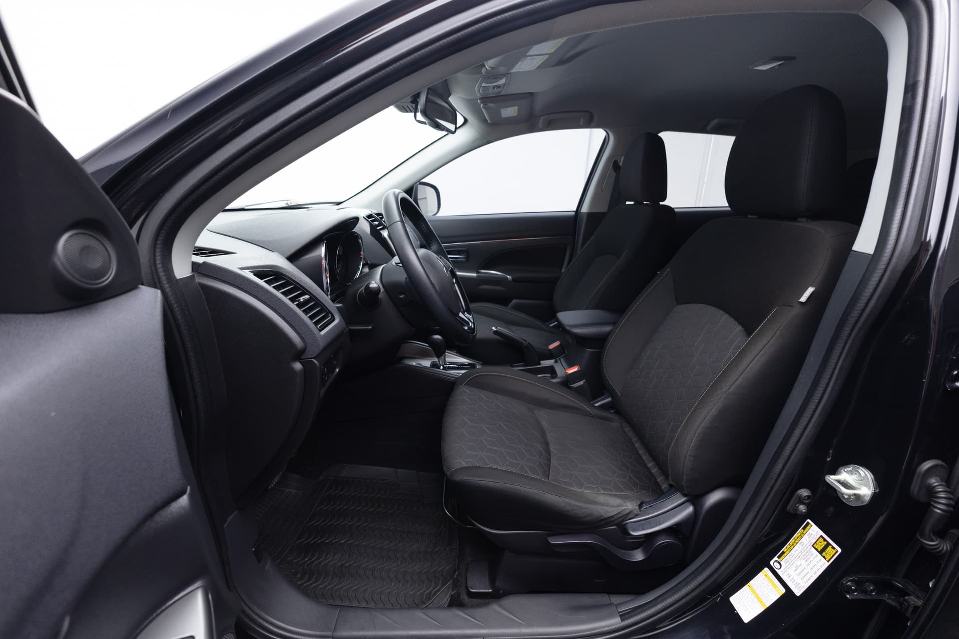 MITSUBISHI Outlander Sport 2021 - 9