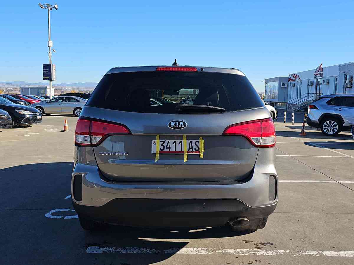 KIA Sorento 2015 - 5