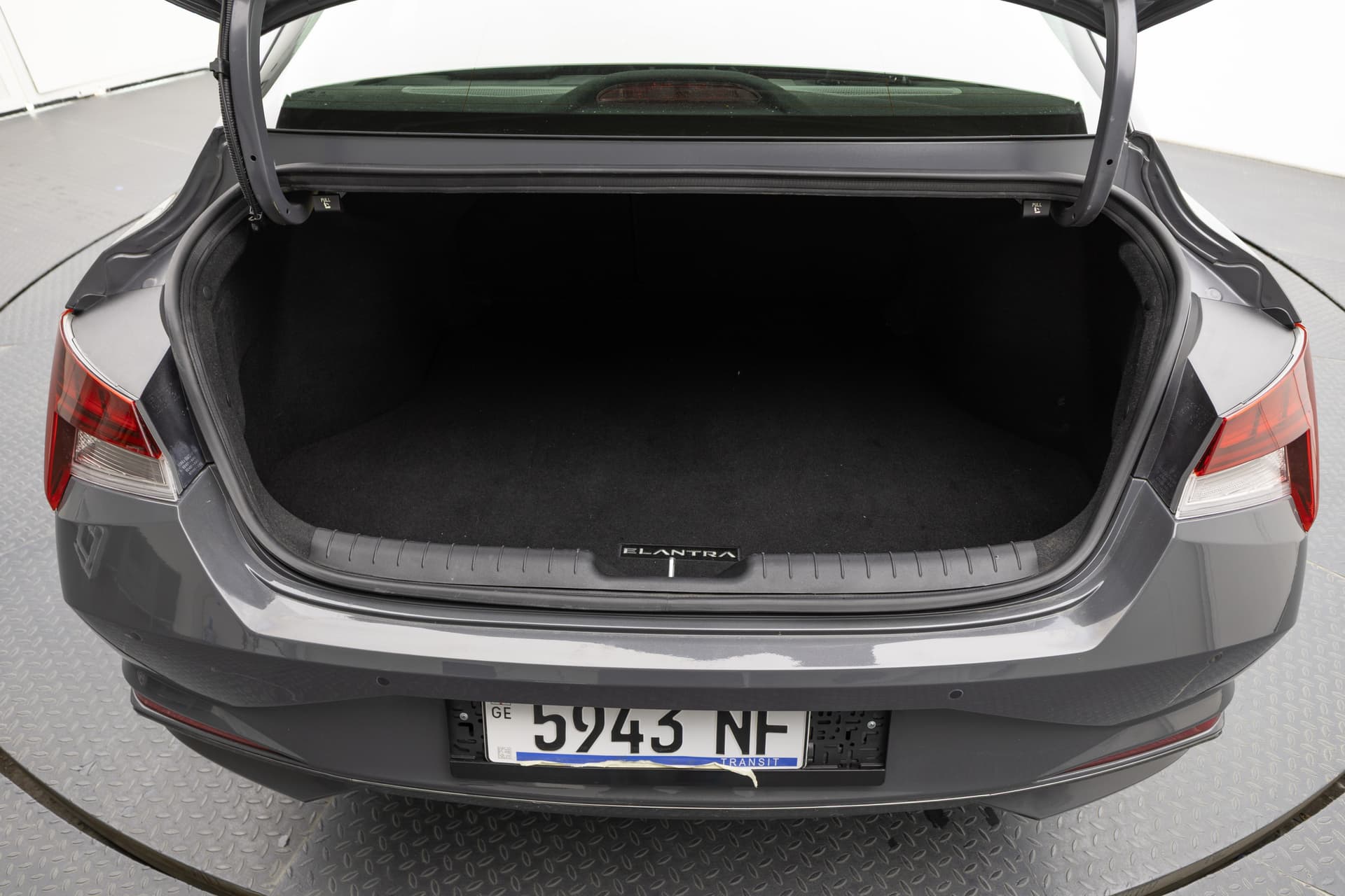 HYUNDAI Elantra 2023 - 7